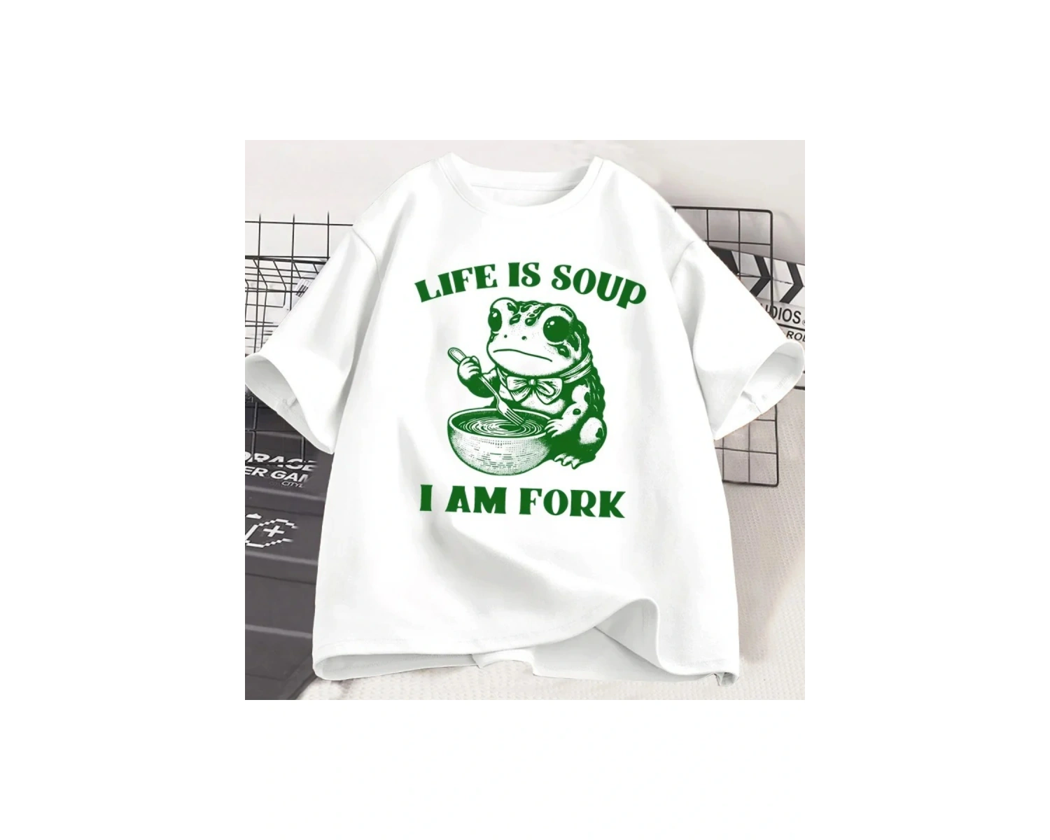 Beyaz Merhaba küçük kedi deyin an karikatür baskı üstleri o-boyun yumuşak kısa kol