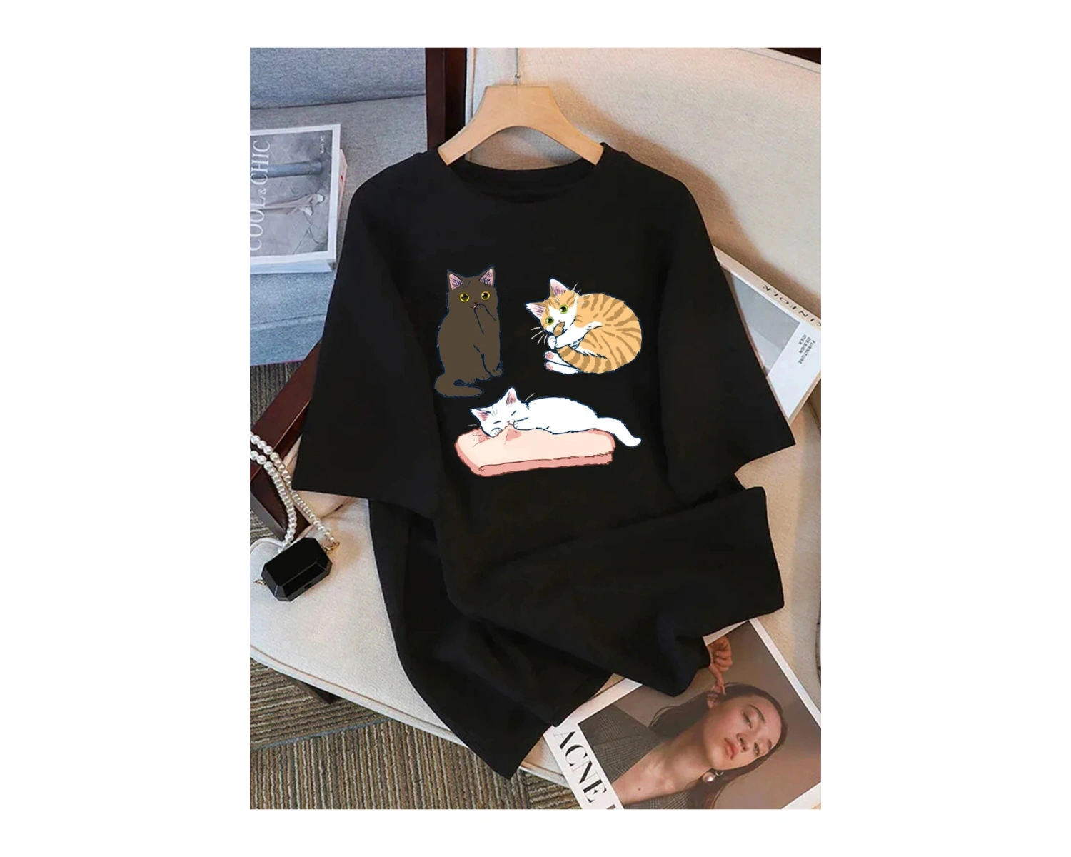 Beyaz Oynak Üç Renkli Yavru Kedi Baskı Gevşek Bisiklet Yaka Üst S