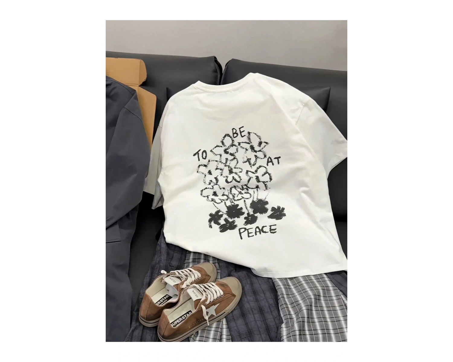 Beyaz Sanatsal Baskı Beyaz Bahar, Yeni Sle Fit Ort Sve Yuvarlak Ne Üst Gra