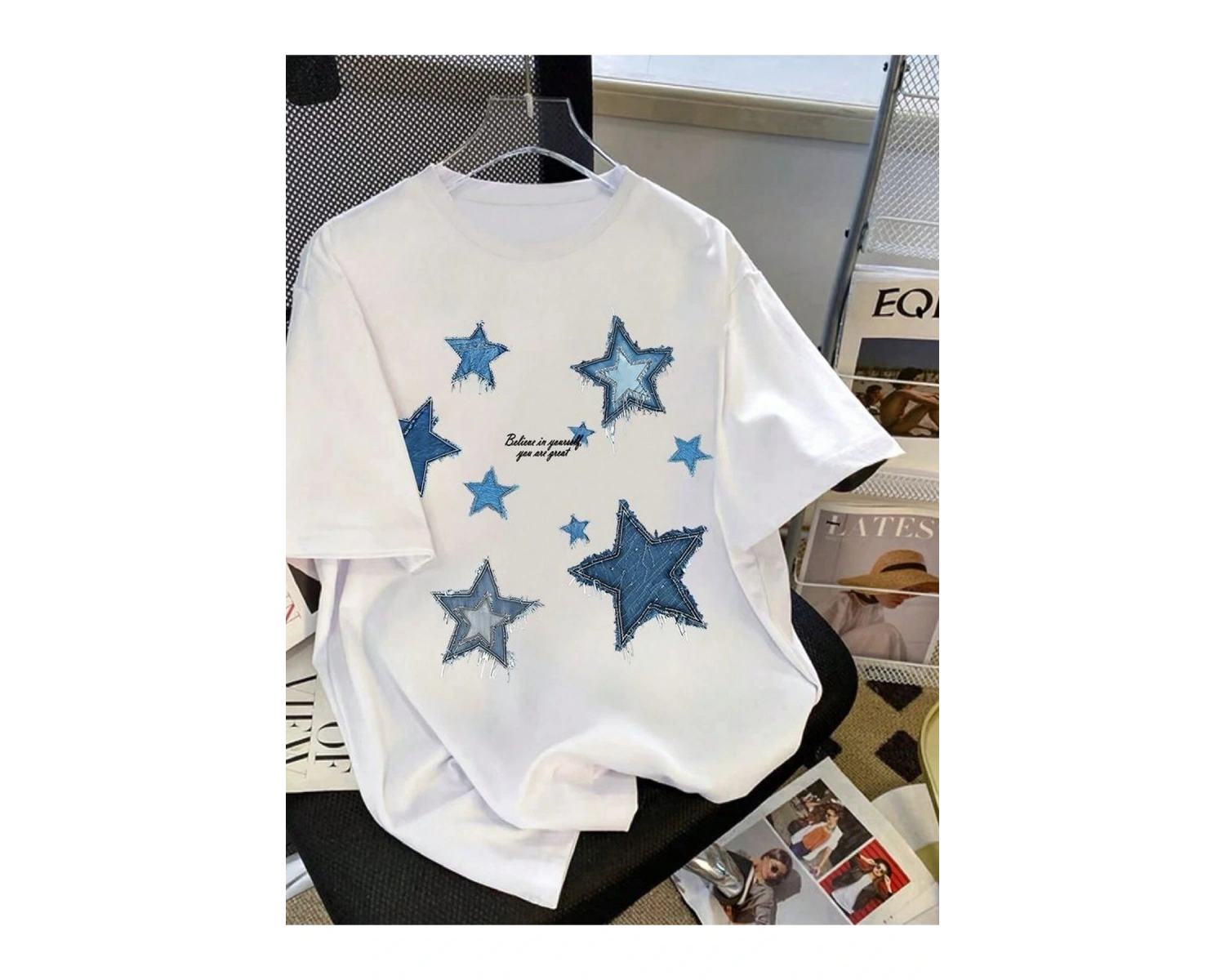 BEYAZ T SHIRT YILDIZ DESENLİ