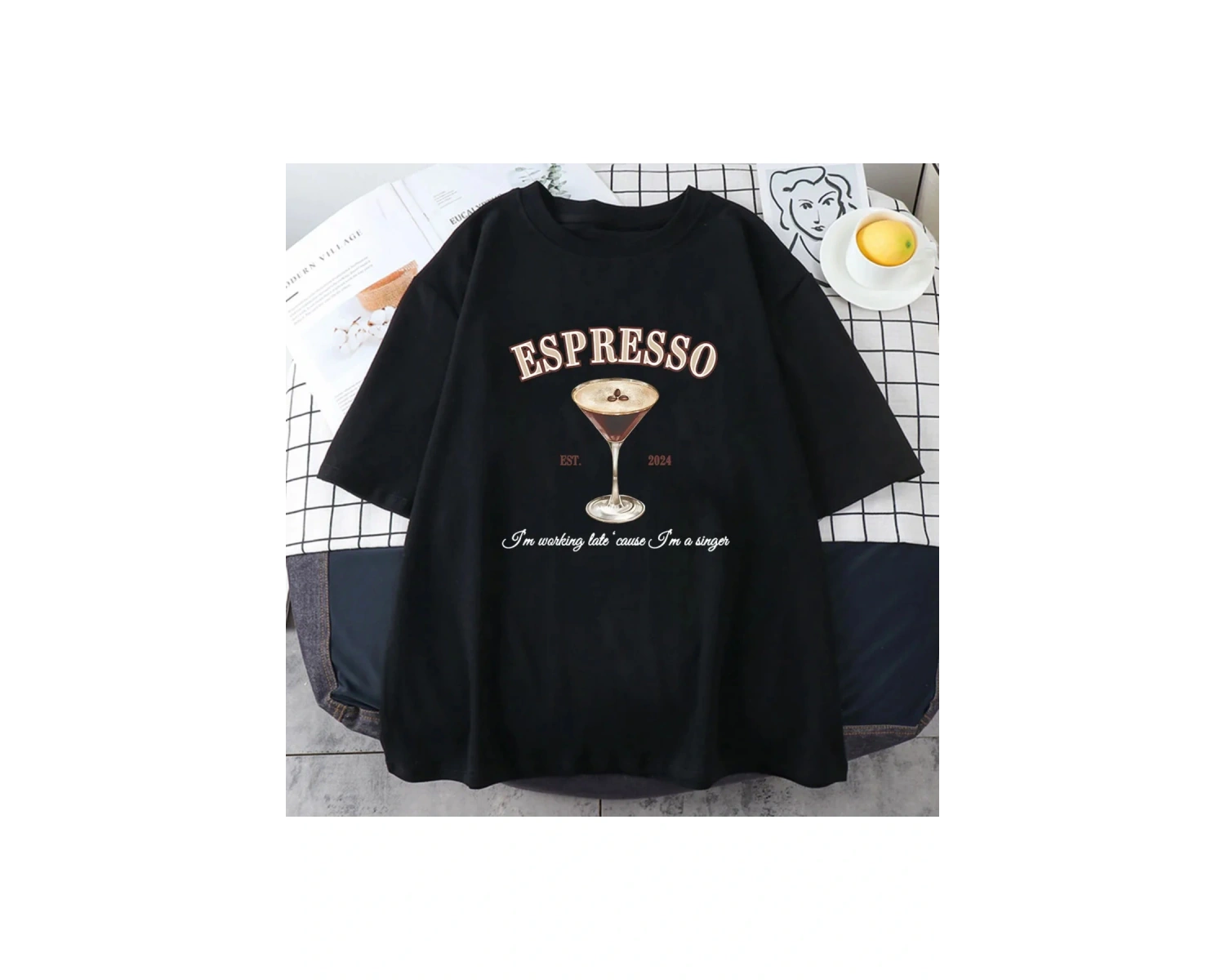 Beyaz Tees Espresso EST albüm grafik Tshirt bu bana Sabrina marangoz -gömlek