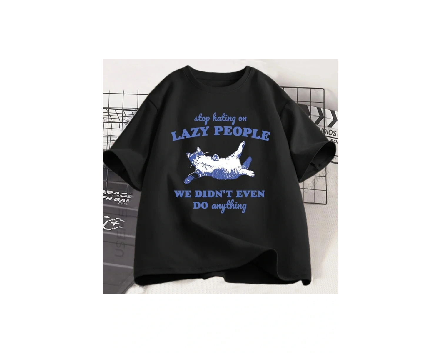 Beyaz Tembel İnsanlara Nefret Etmeyi Durdurun Yavru Kedi Vintage Hayvan Atasözü