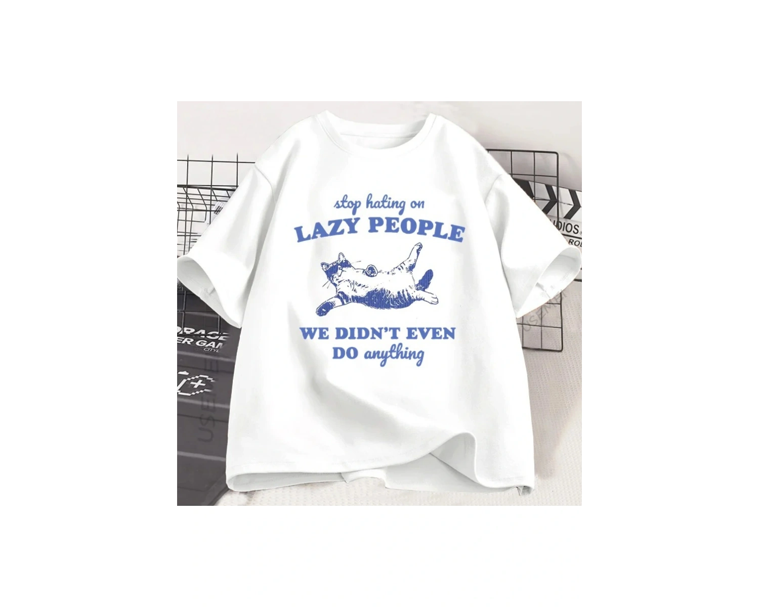 Beyaz Tembel İnsanlara Nefret Etmeyi Durdurun Yavru Kedi Vintage Hayvan Atasözü