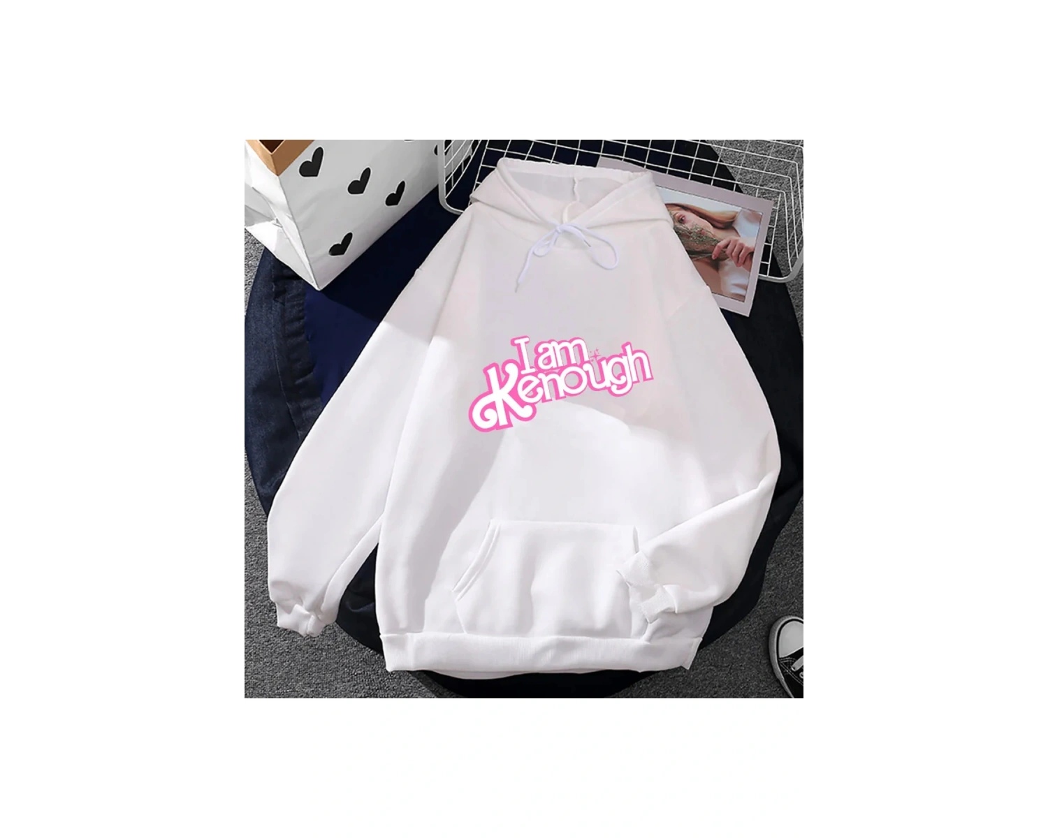 Beyaz Unisex Ben Kenough Barbenheimer Sıcak Pembe Hoodie Streetweed