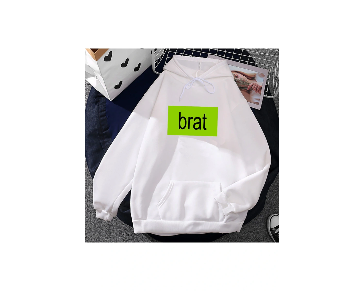 Beyaz Unisex Charli XCX şarkıcı baskı albümü Brat grafik kapüşonlu caderas Con C