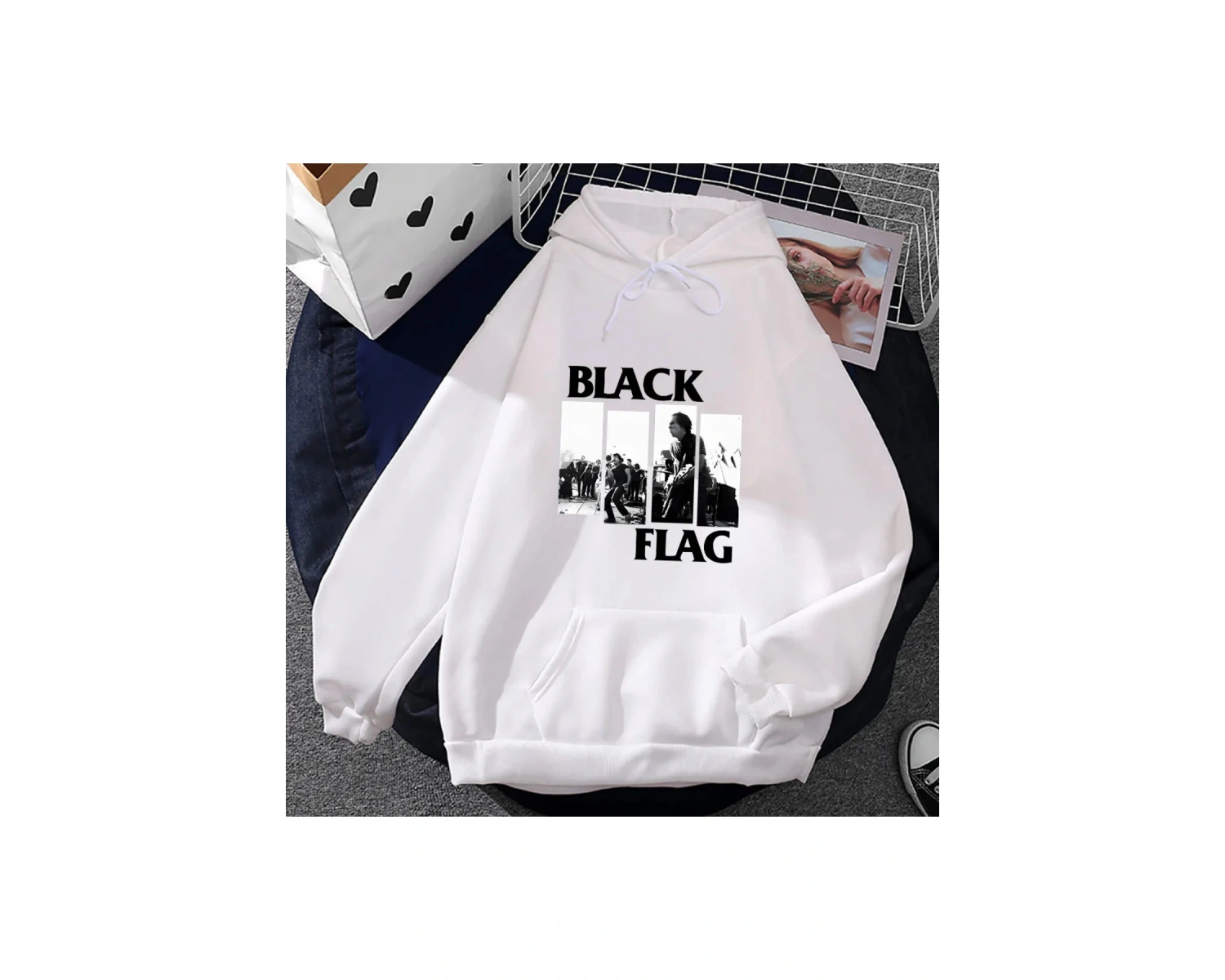 Beyaz Unisex Punk Rock Grubu Siyah Bayrak Grafik Kapüşonlular Sokak Funko Pop Vintage Rahat