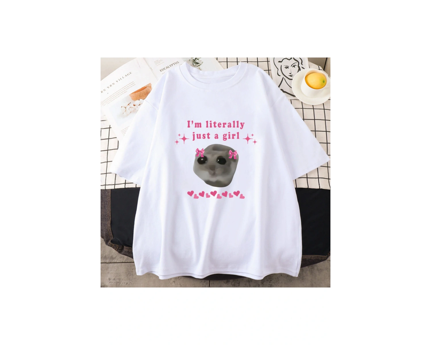 Beyaz Üzgün Hamster Tshirt ben sadece bir mektup