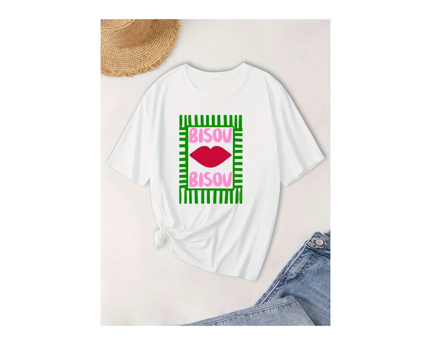 Beyaz Yeşil Çizgili Dudaklar Harfler Baskılı Yuvarlak Yaka günlük Grafik T