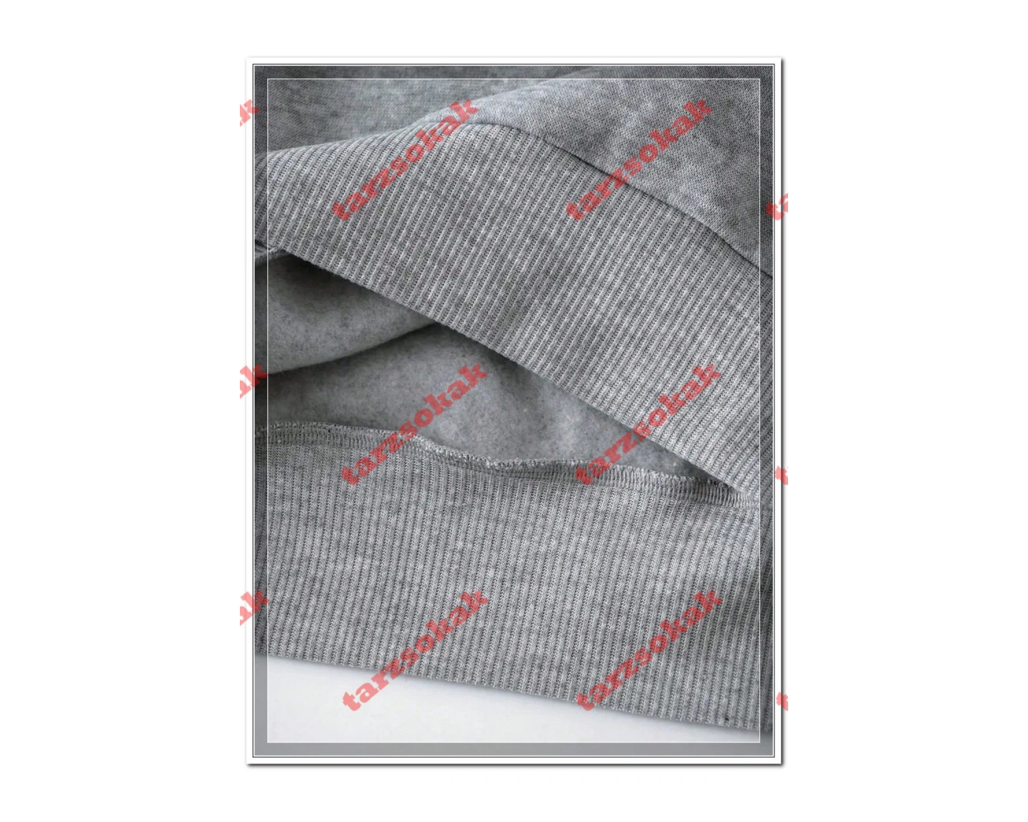 Biskilet Yaka Sweatshirt Beyaz 02 adıyaman Özel Tasarım Plaka Detaylı