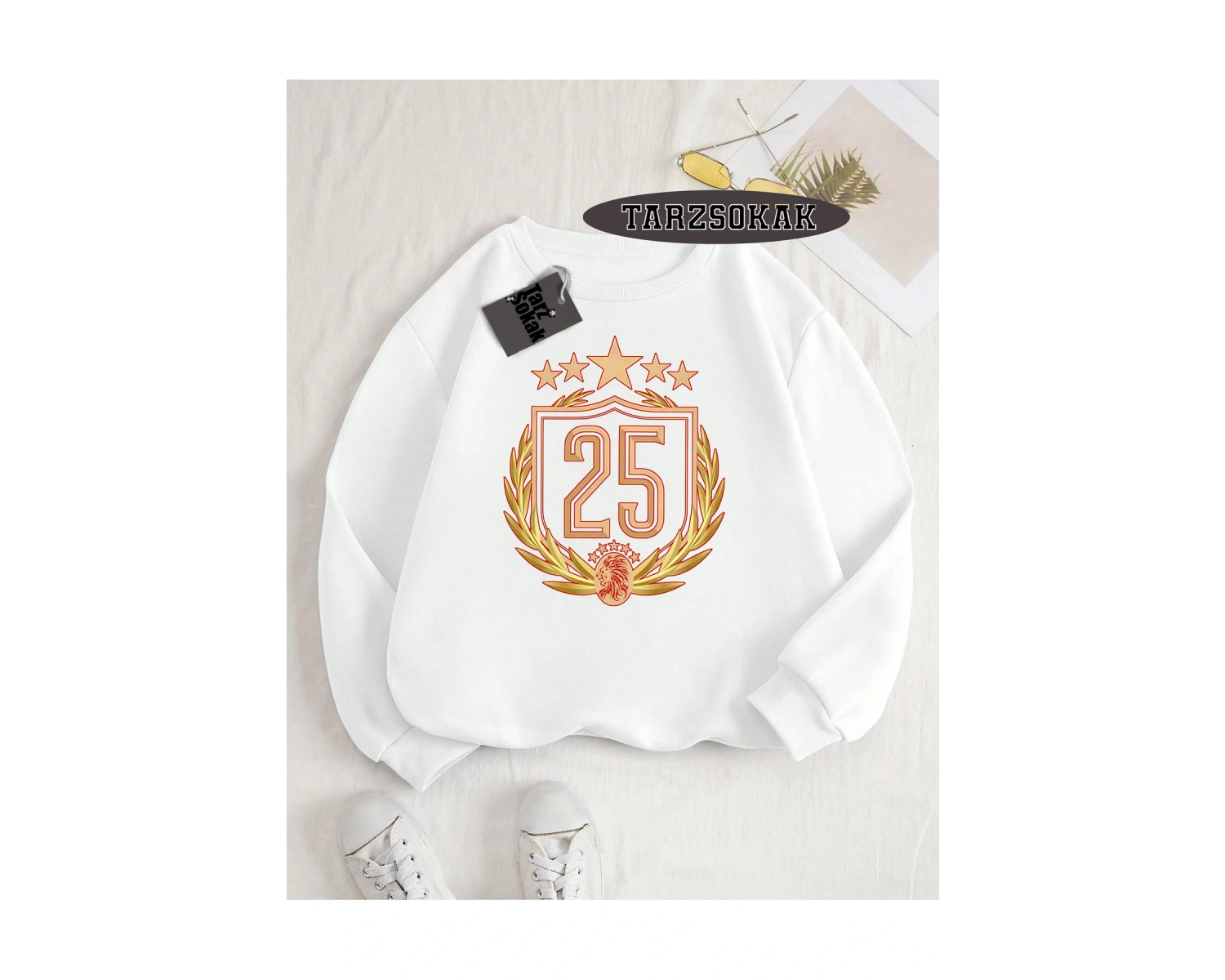 Biskilet Yaka Sweatshirt Beyaz 5 KUPALI 5 Yıldızlı Özel Tasarım