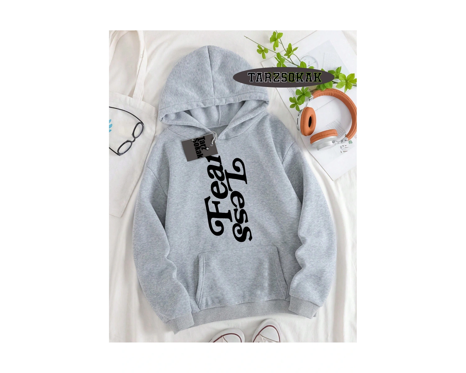 Biskilet Yaka Sweatshirt Beyaz Fear Less Özel Tasarım