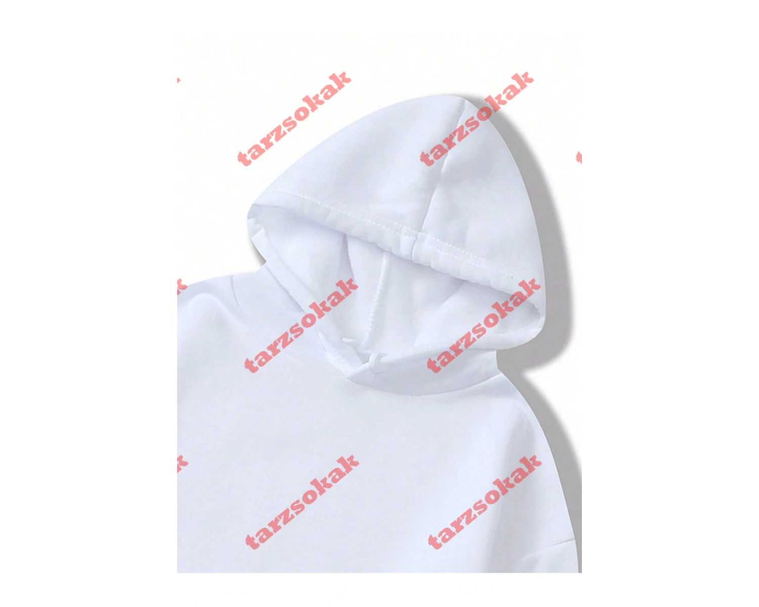 Biskilet Yaka Sweatshirt Beyaz P HARFİ İSME Özel Tasarım