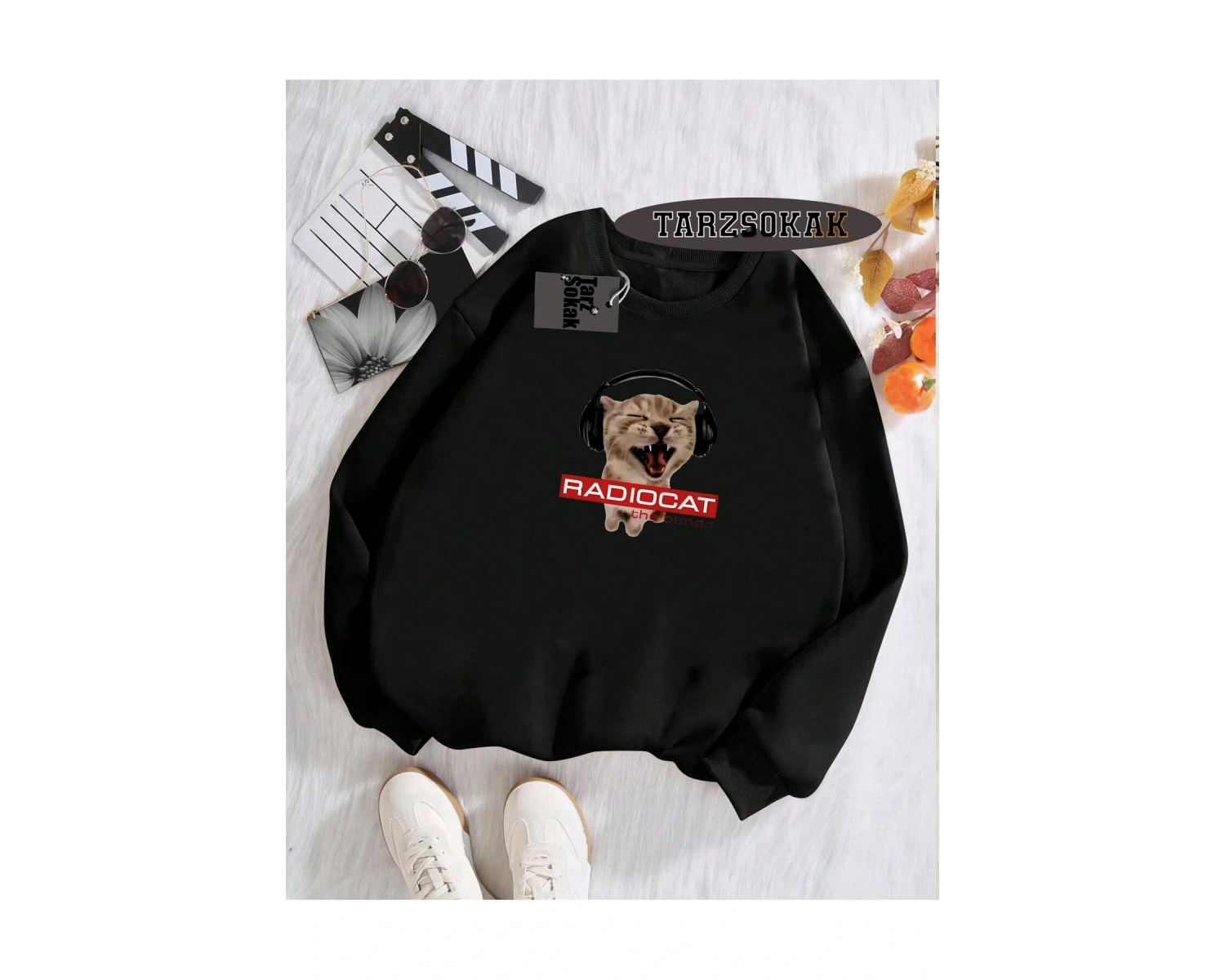 Biskilet Yaka Sweatshirt Beyaz Rock Grubu Radiohead Özel Tasarım