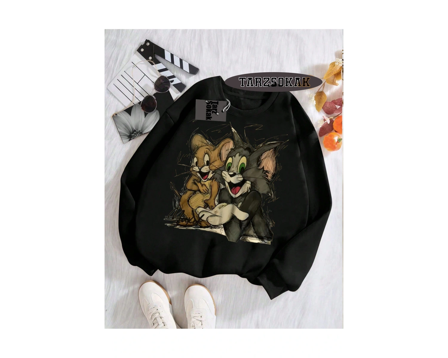 Biskilet Yaka Sweatshirt Beyaz Tom And Jerry Cartoons Özel Tasarım