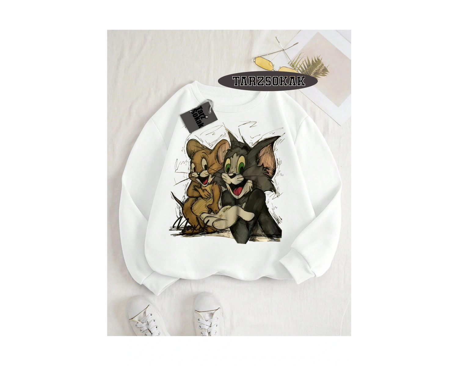Biskilet Yaka Sweatshirt Beyaz Tom And Jerry Cartoons Özel Tasarım