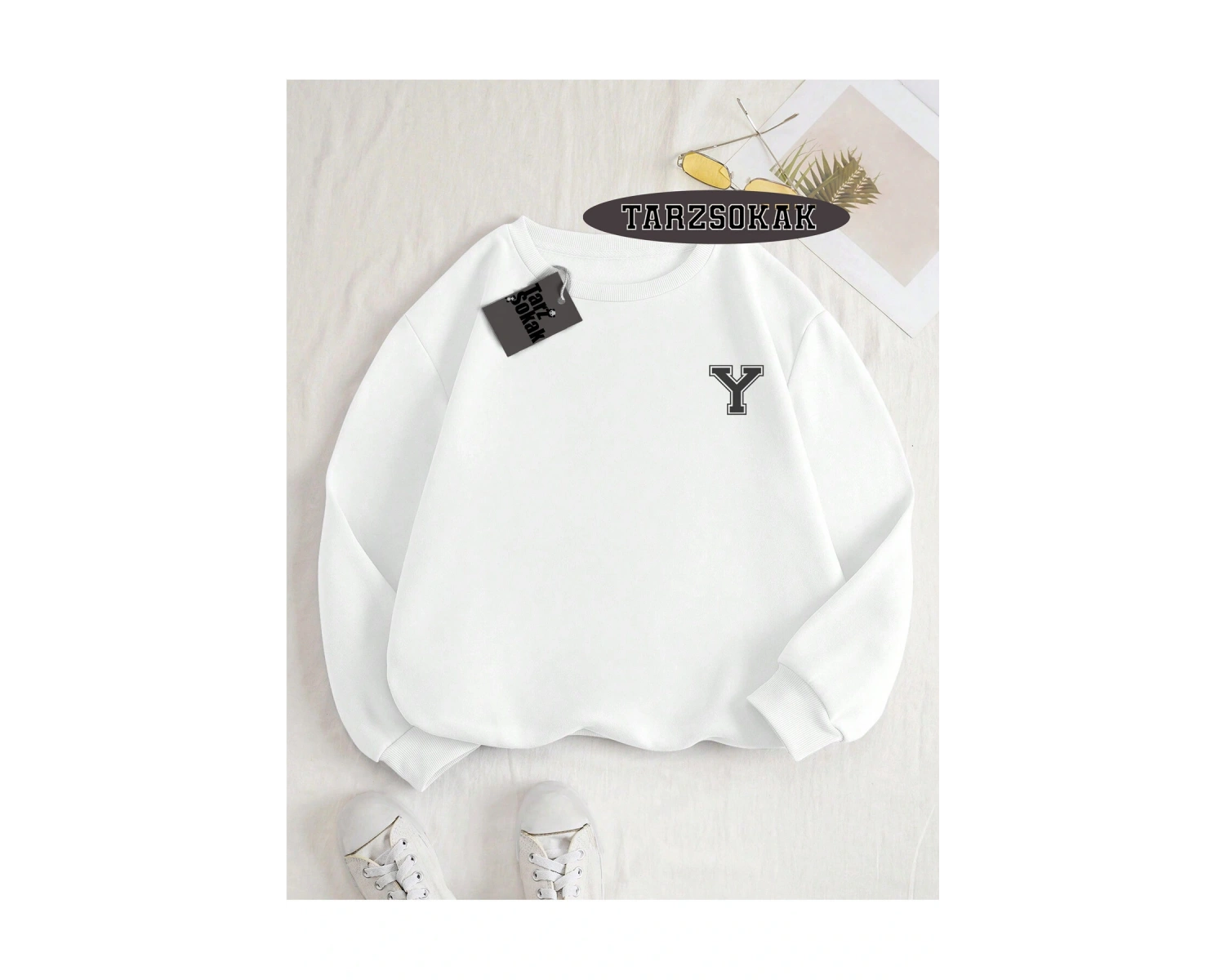 Biskilet Yaka Sweatshirt Beyaz Y HARFİ İSME Özel Tasarım