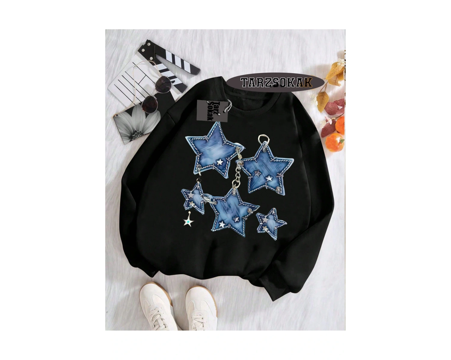 Biskilet Yaka Sweatshirt Beyaz YILDIZ DESENLİ Özel Tasarım