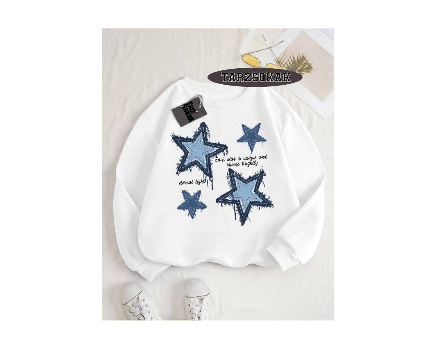 Biskilet Yaka Sweatshirt Beyaz YILDIZ DESENLİ Özel Tasarım