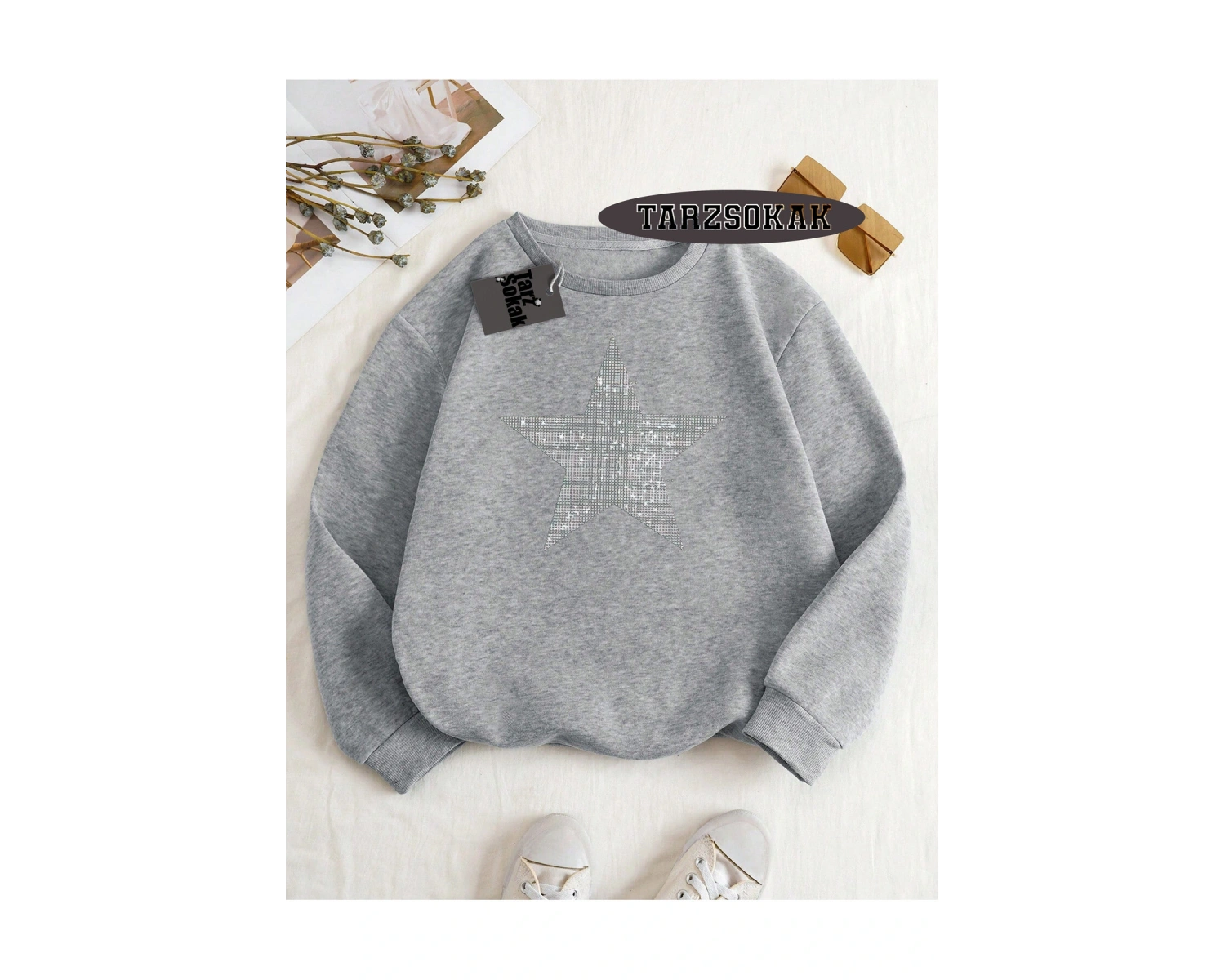 Biskilet Yaka Sweatshirt Beyaz YILDIZ DESENLİ Özel Tasarım