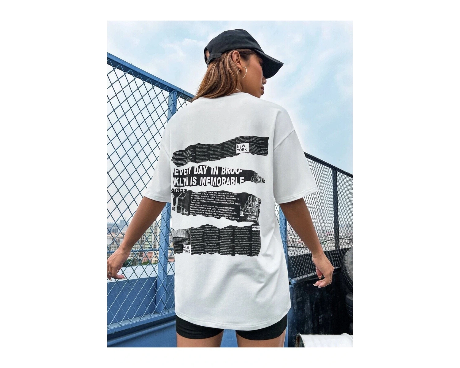 Brooklyn Slogan Baskılı Gazete Desenli Oversize