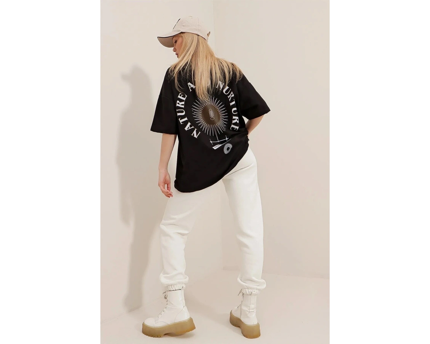 Büyük Beden Kadın Nature & Nurture Baskılı Oversize Pamuklu