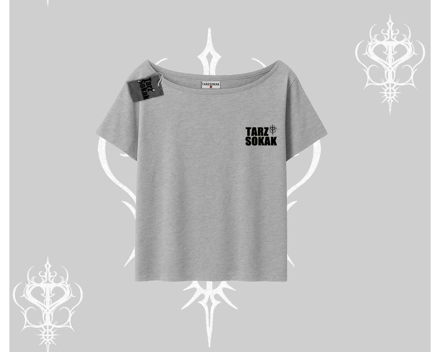 Cafe - Butik - Galeri vb işyerlerine  Kadın KAYIK YAKA T-shirt