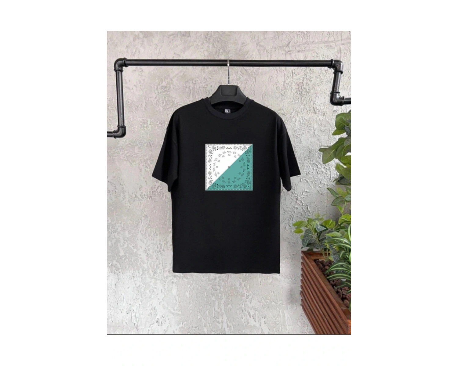 Carpet Baskılı Beyaz Baskılı Erkek