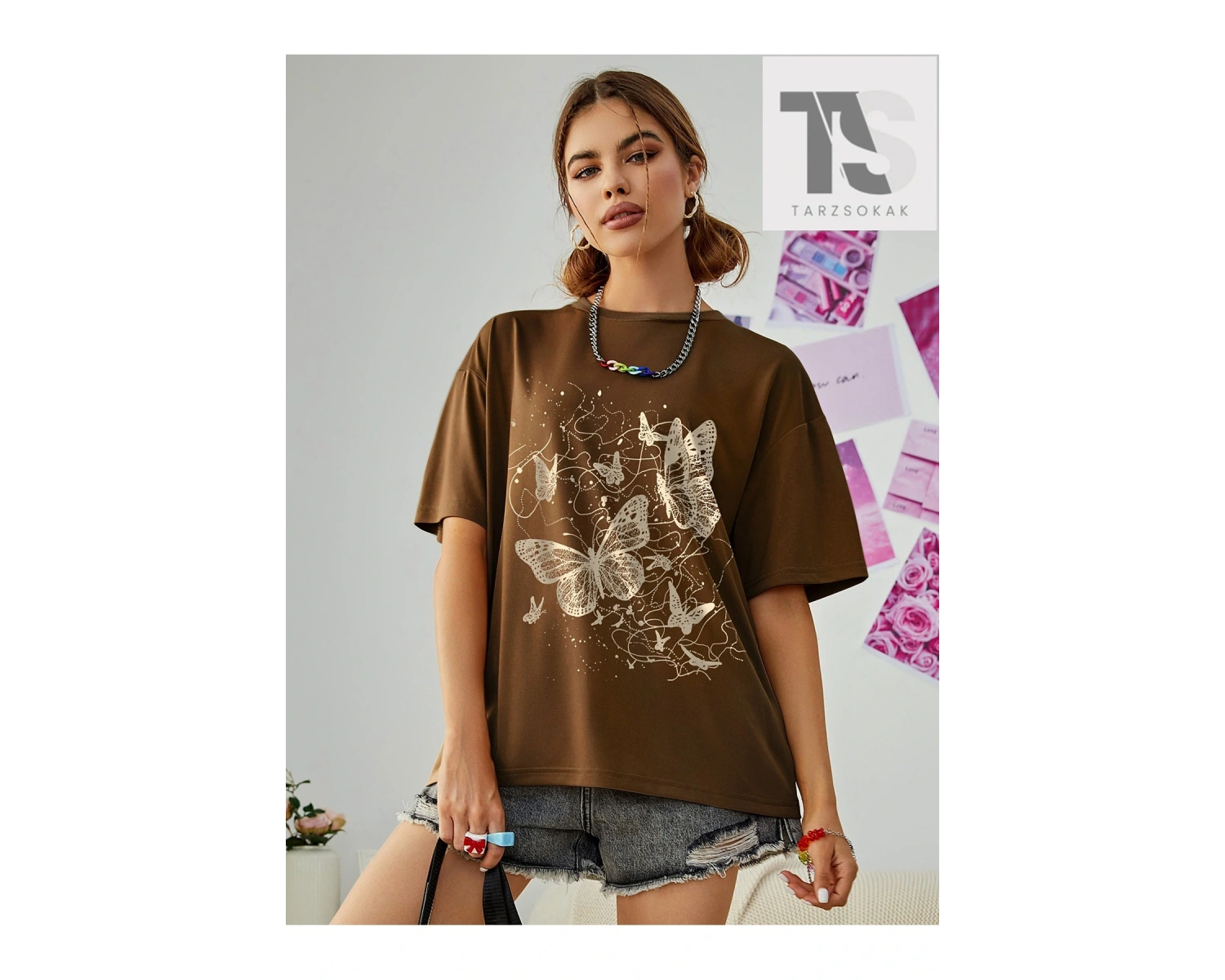 Çiçek Desenli Düşük Omuz Tişört