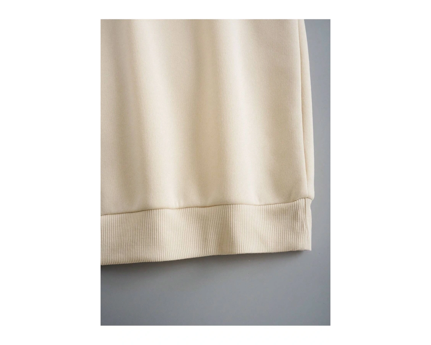 Çiçek Desenli Termal Astarlı Sweat Bej