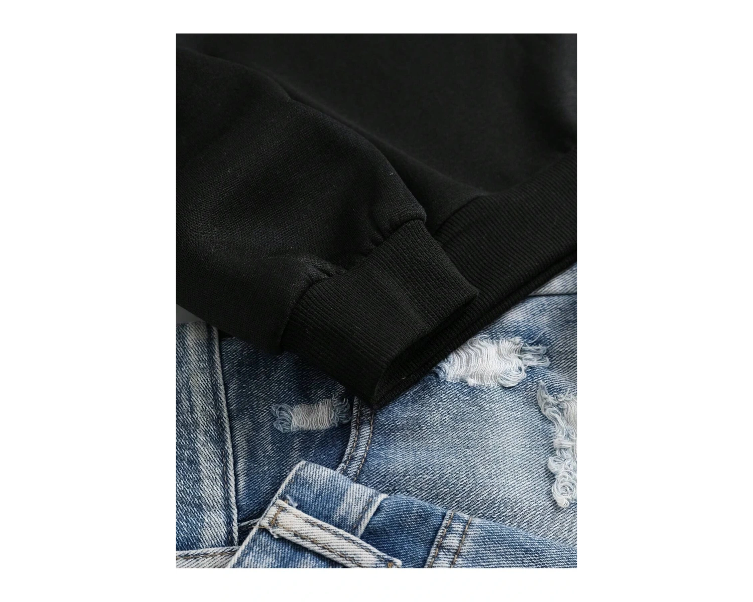 Çiçek Desenli Termal Astarlı Sweat Siyah