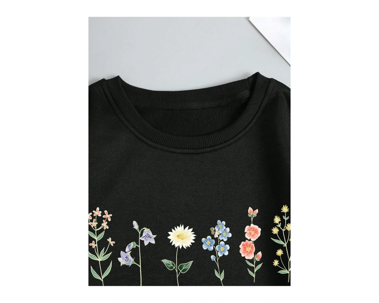 Çiçek Desenli Termal Astarlı Sweat Siyah