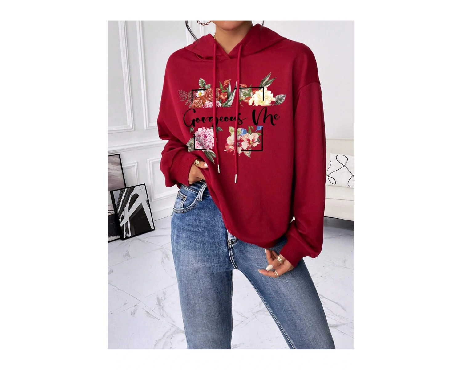 Çiçek ve Slogan Grafikli Düşük Omuzlu İpli Kapüşonlu Üst Bordo