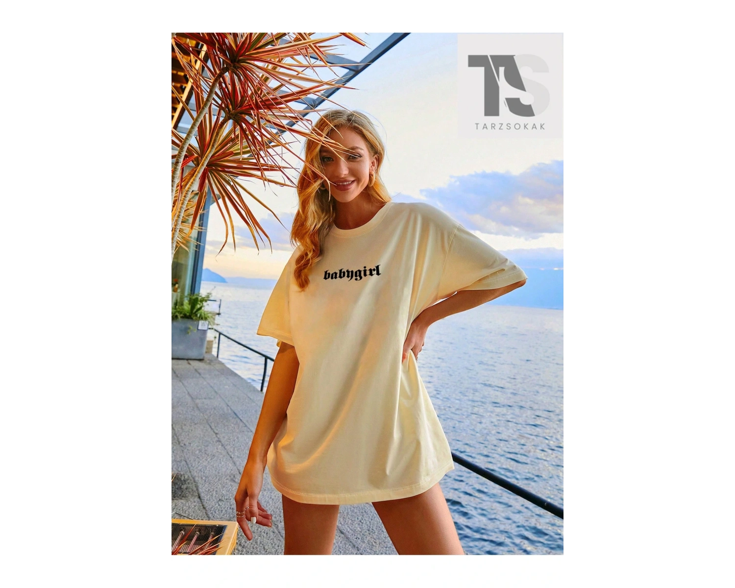 Coolane Gevşek Fit Kadın Rahat Kafatası Baskı Kısa Kollu Bisiklet Yaka Tişört Yaz İçin