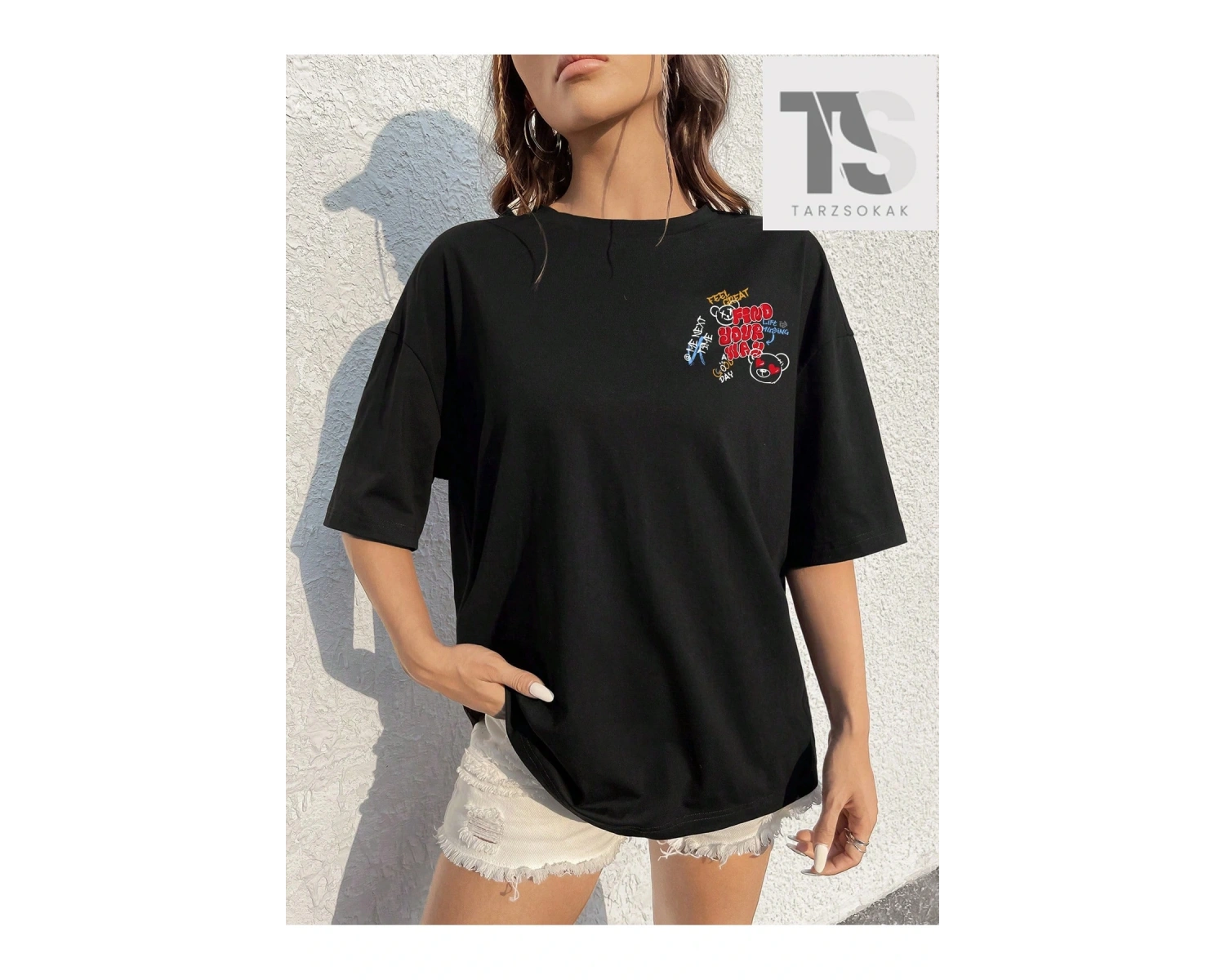 Coolane Graffiti Bear İngilizce Baskılı Kadın Beyaz Salaş Kısa Kollu Tişört