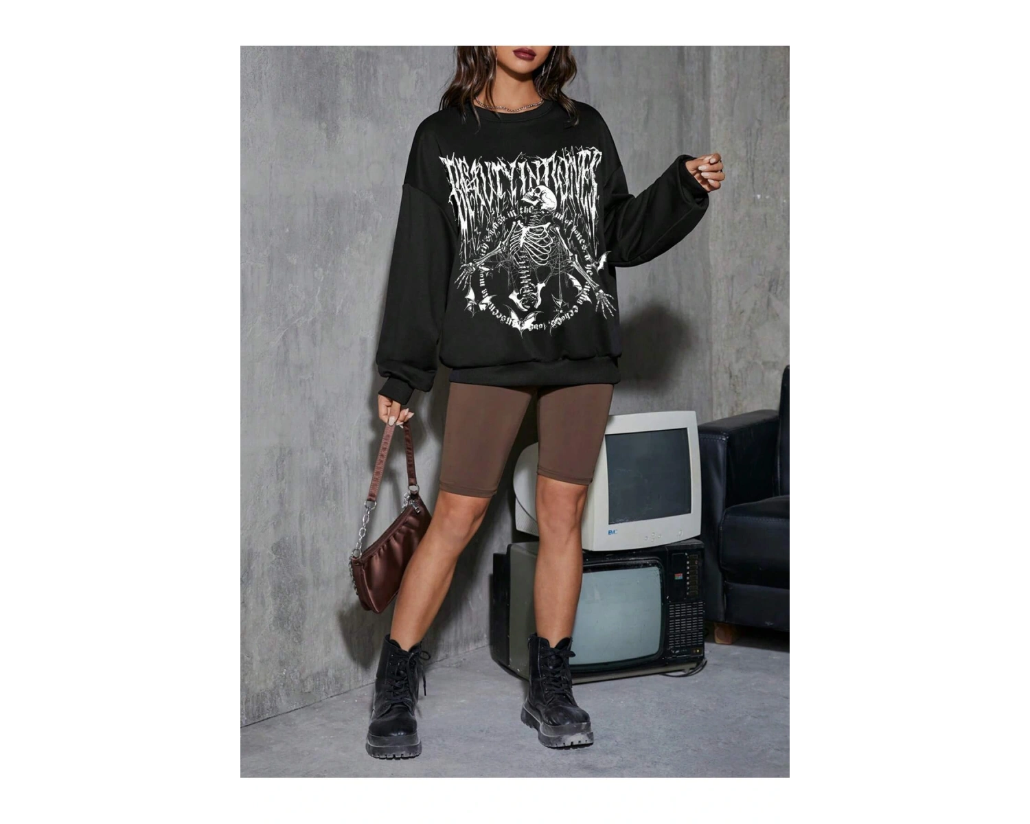 Coolane Skeleton & Letter Graphic Drop Shoulder Sweatshirt Siyah