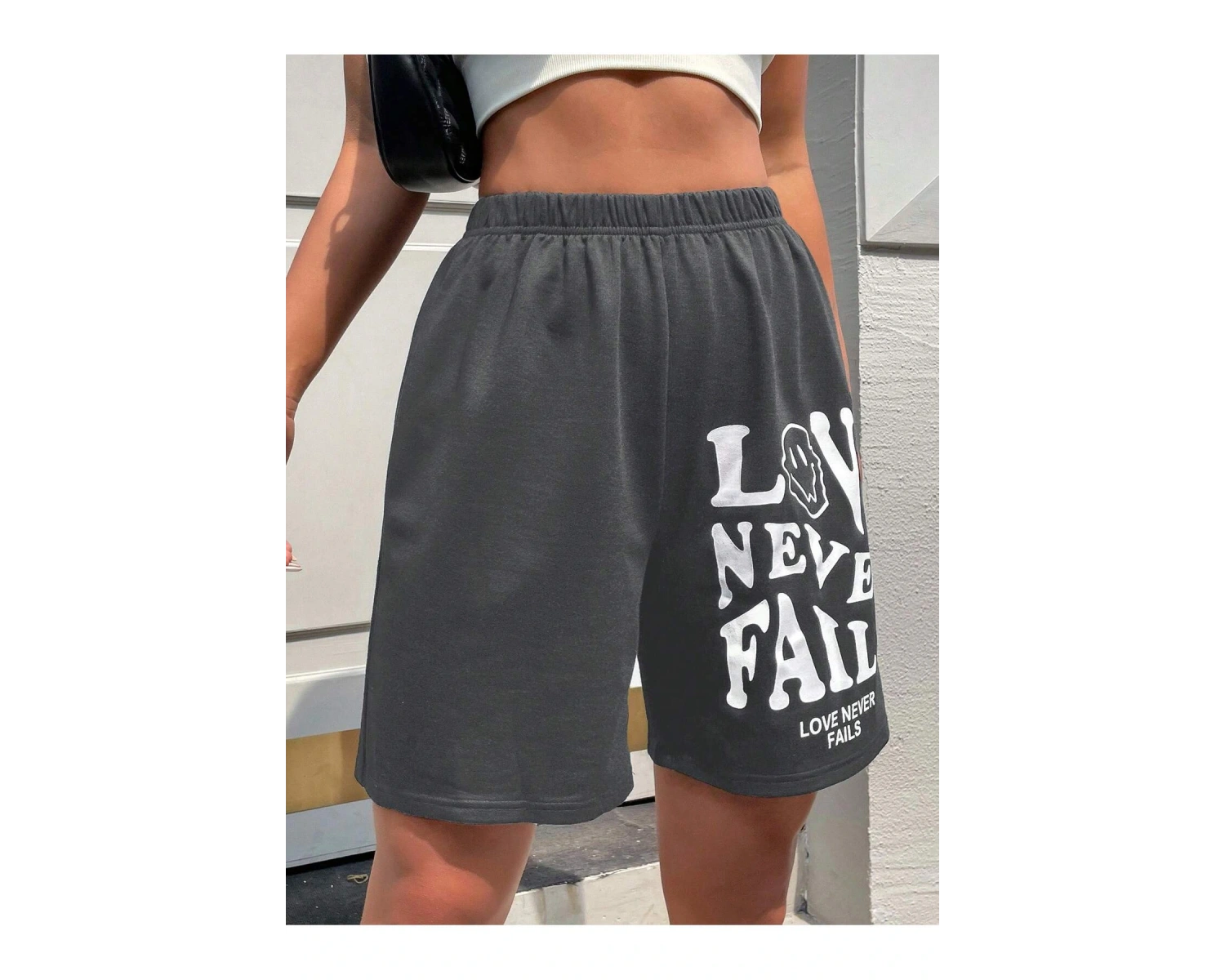 Coolane Slogan & Cartoon Graphic Şort