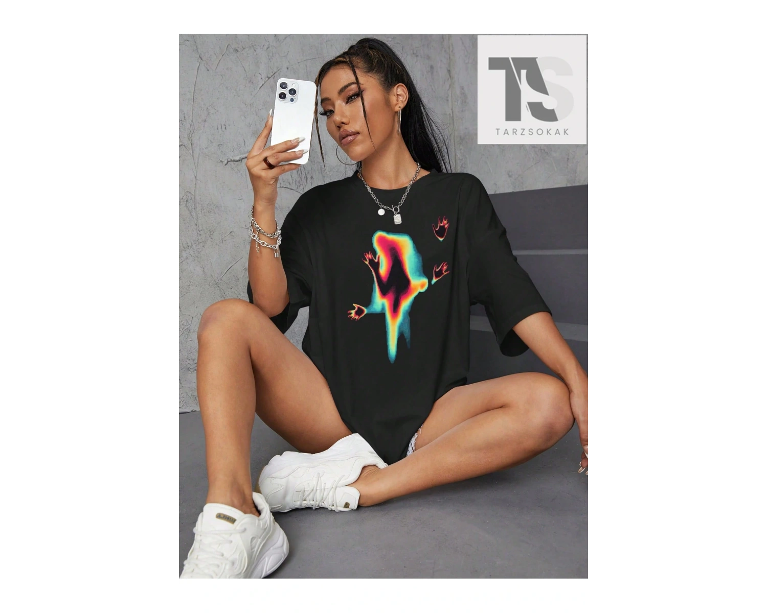 Coolane Sloganlı ve Kelebek Baskılı Düşük Omuzlu Tişört