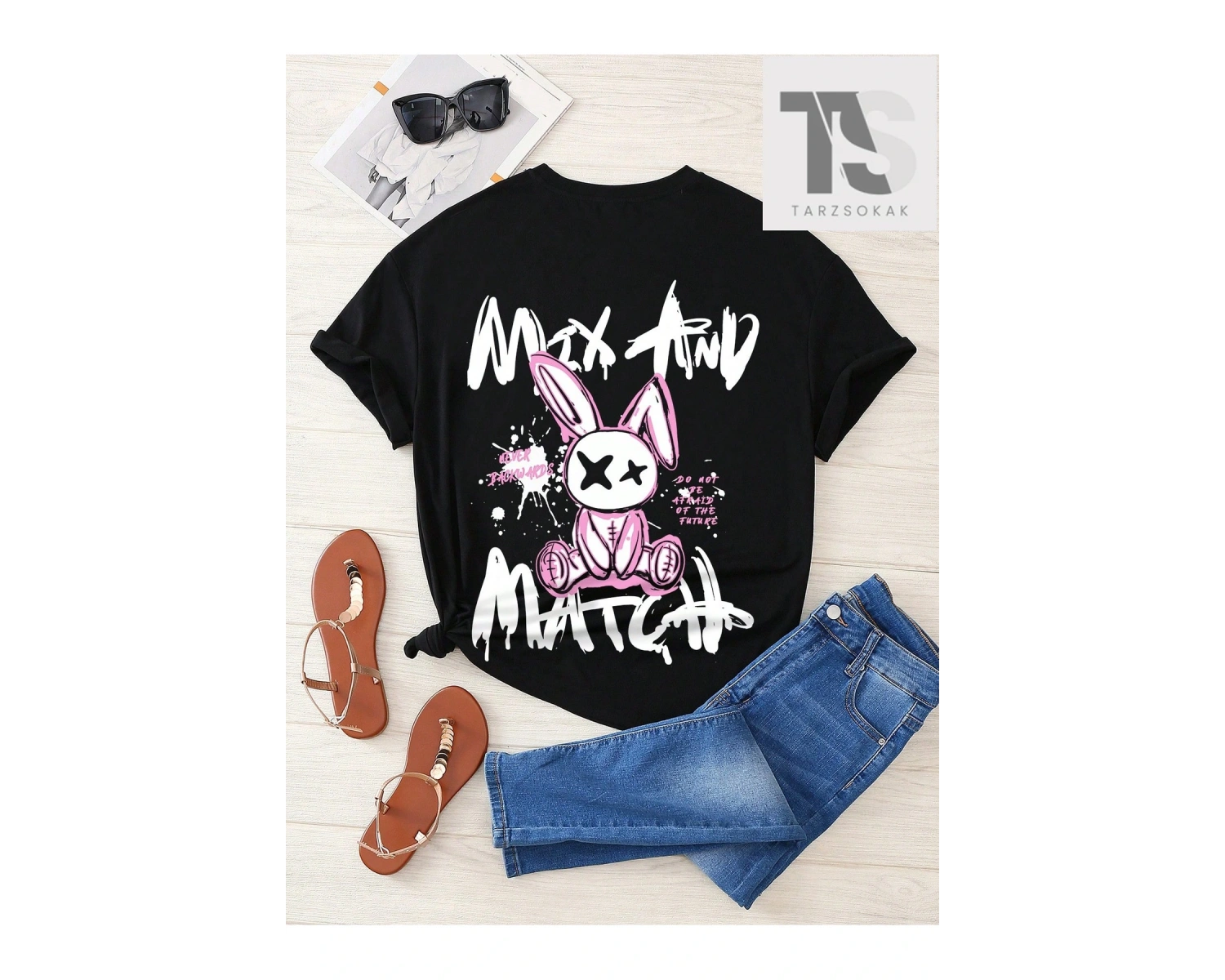 Coolane Tavşan ve Harf Grafikli Düşük Omuzlu Oversize Tişört