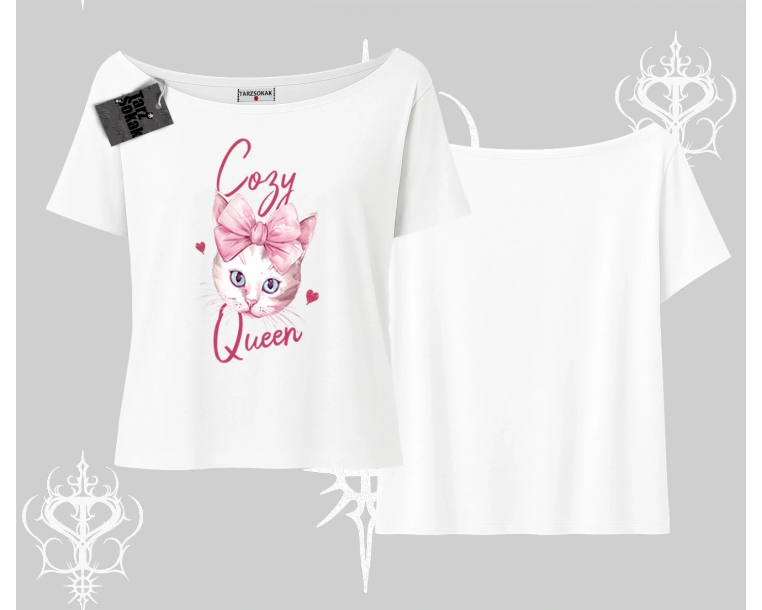 Cozy Queen Kedi Baskılı Kayık Yaka Tshirt