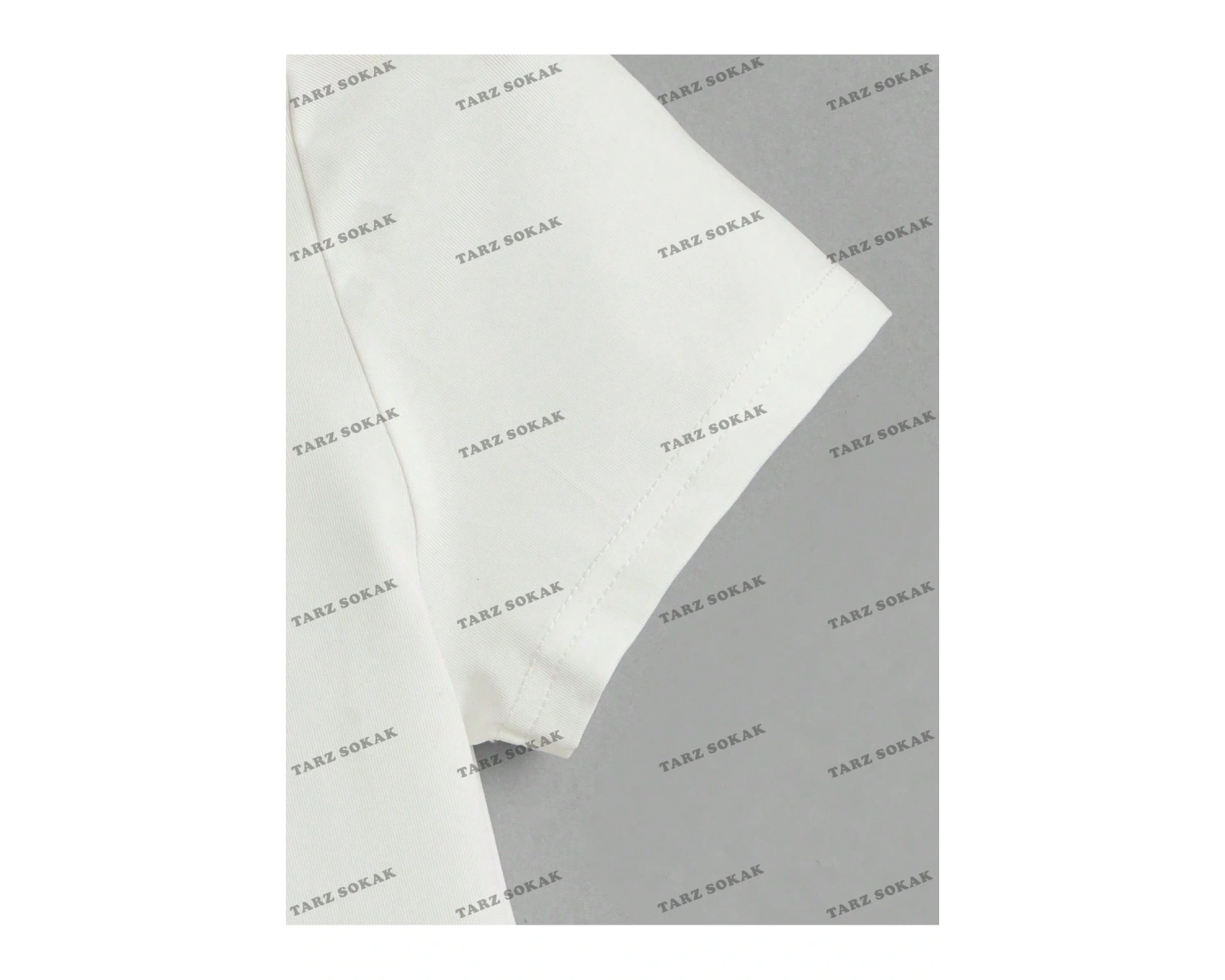 Crop CKOD-232913 Harf Grafikli Kırpma