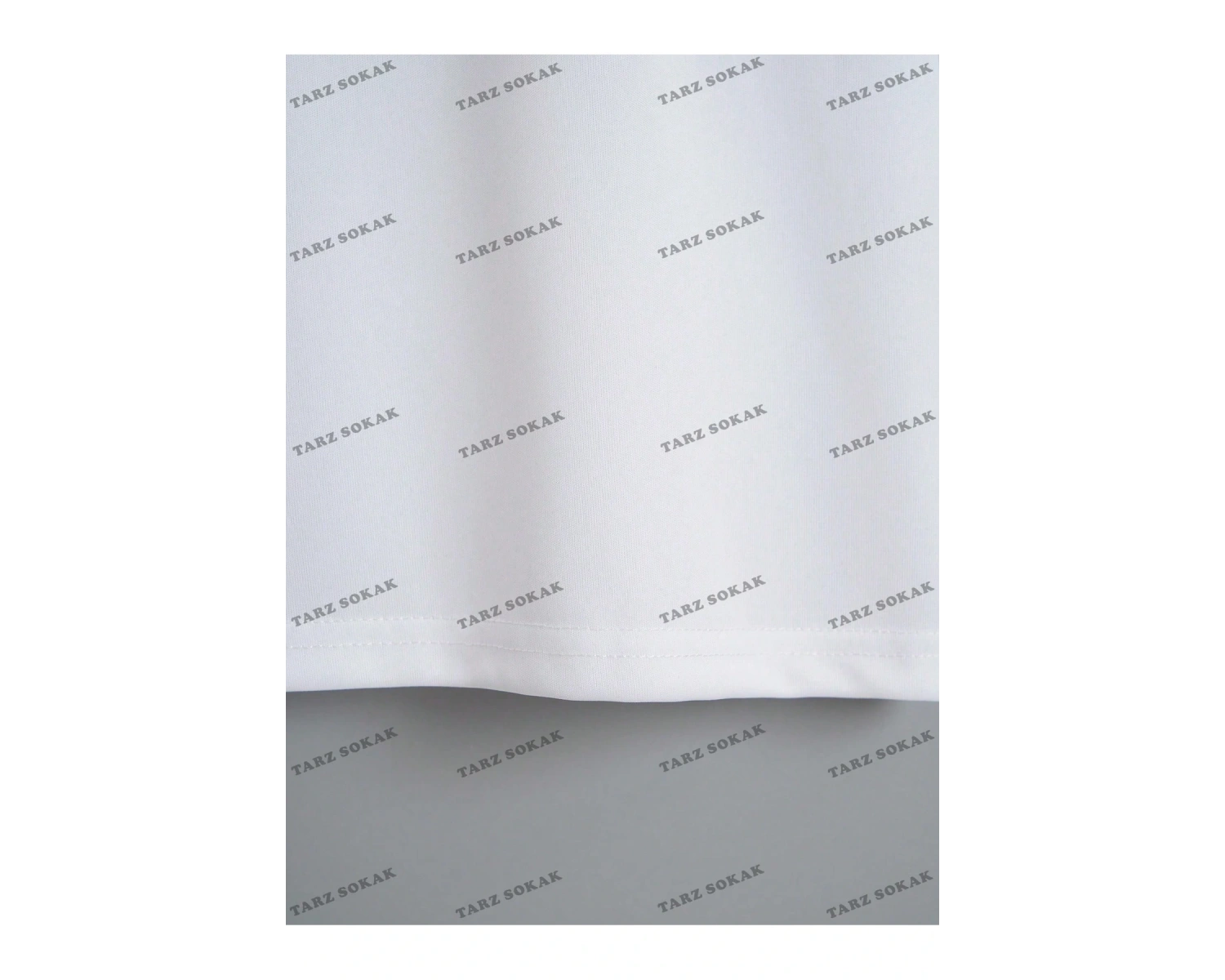 Crop CKOD-232913 Kalp Desenli Kısa