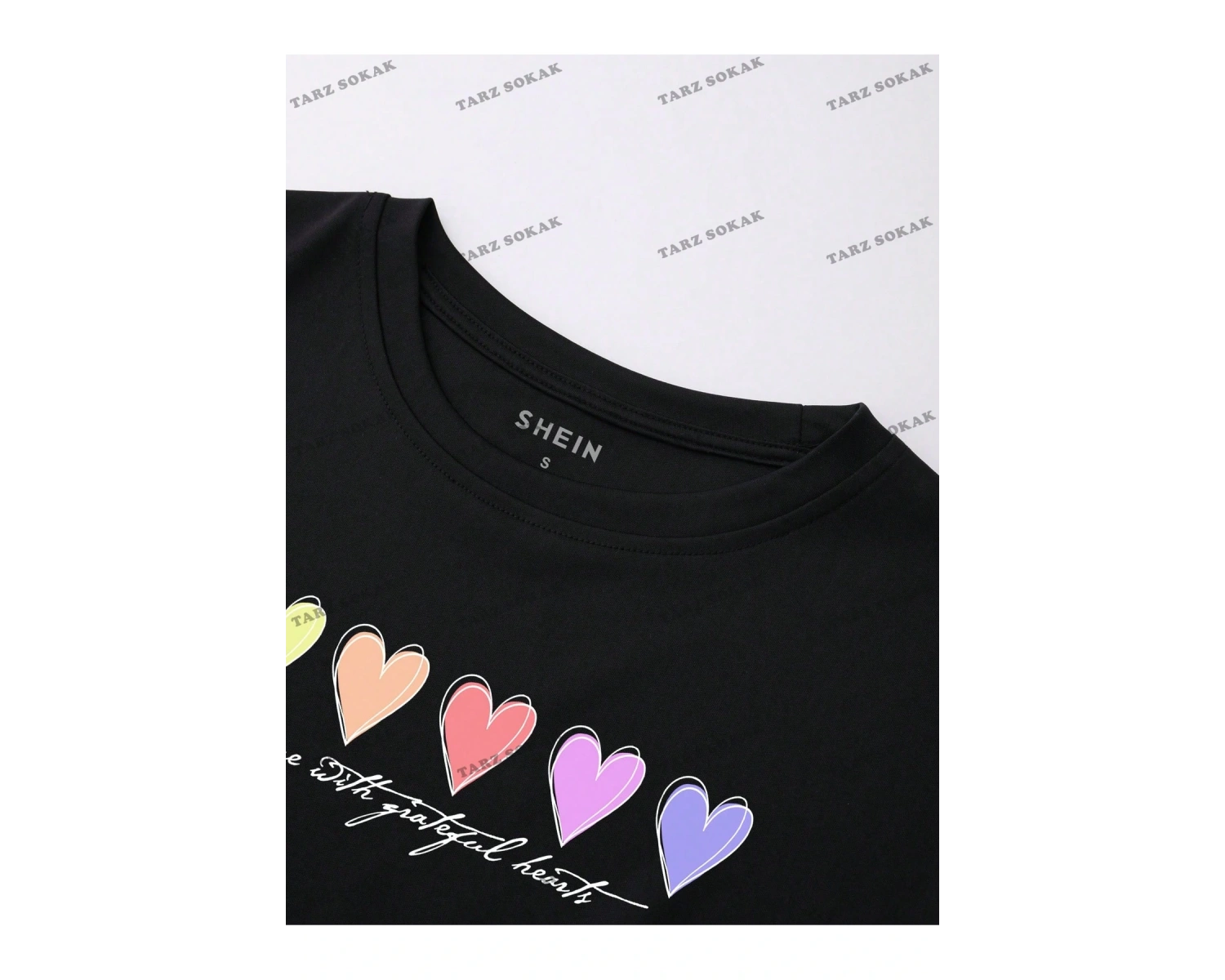 Crop CKOD-232913 Kalp ve Slogan Baskılı Kısa Kollu Kısa