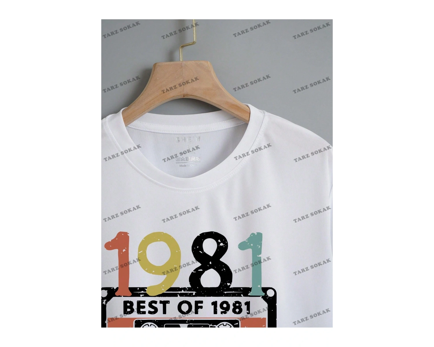 Crop CKOD-232913 Ses Kaset Ve Mektup Grafik Kırpma