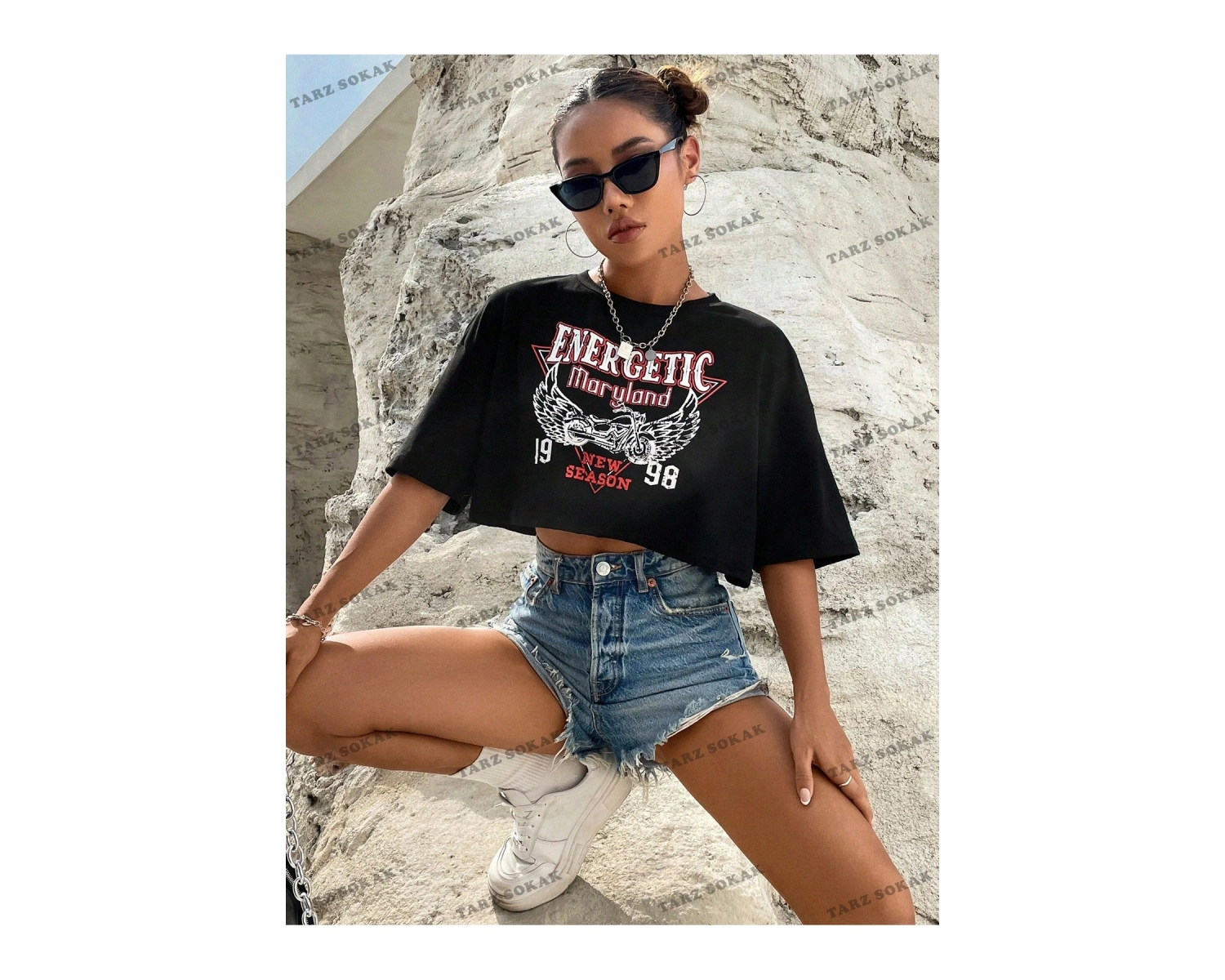 Crop CKOD-232913 Wings & Letter Grafikli Düşük Omuz Kısa