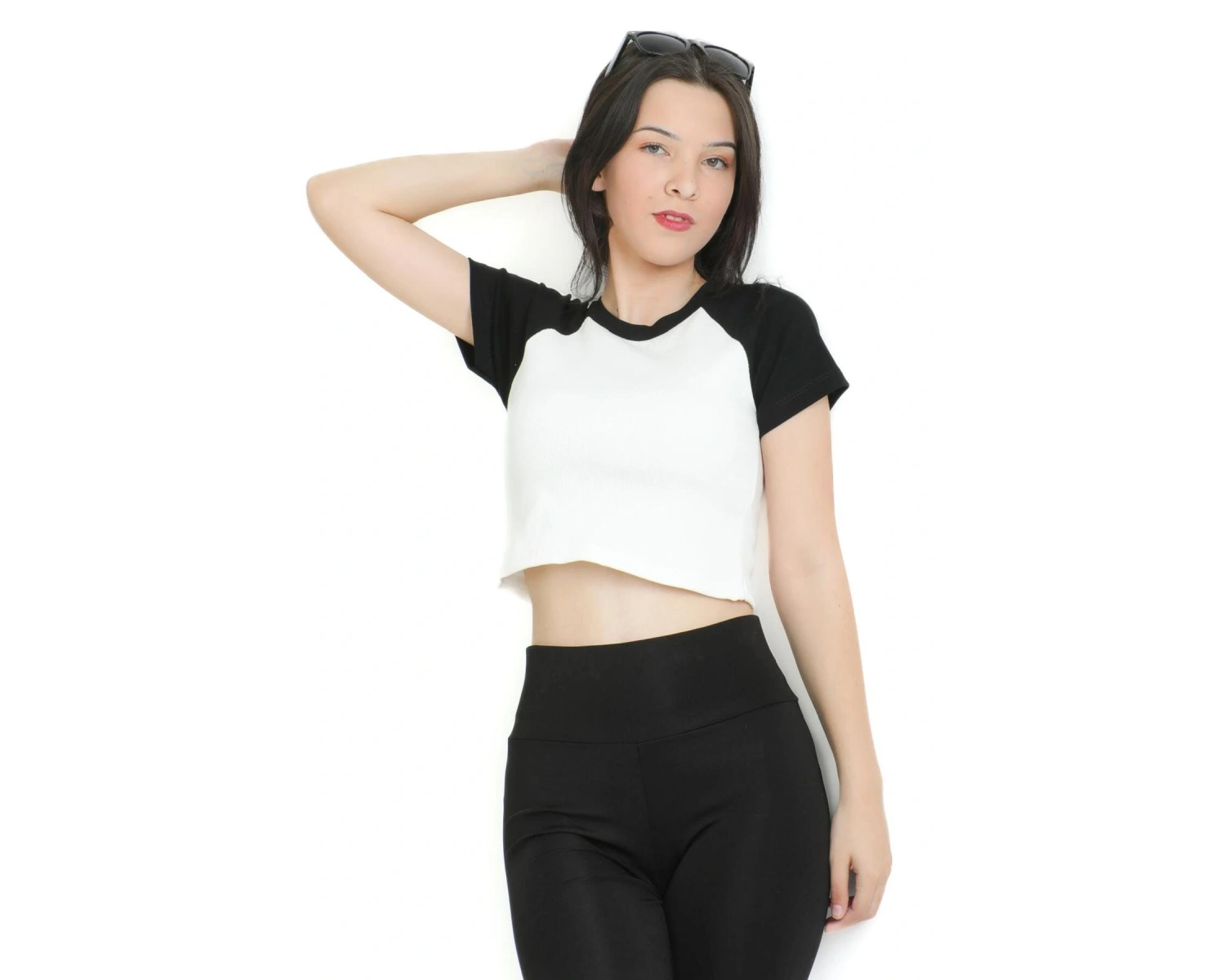 Crop yaka patlı reglan kol