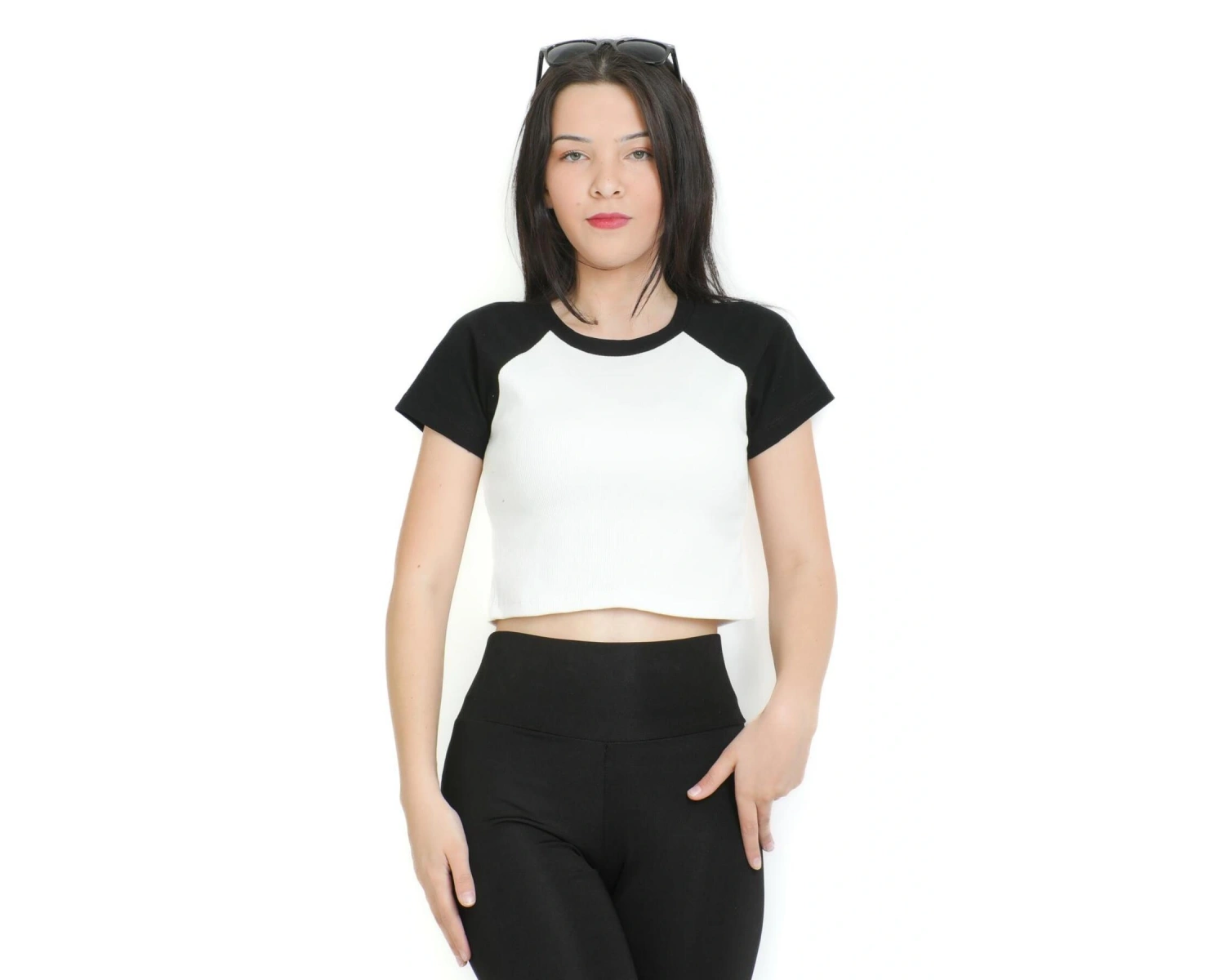 Crop yaka patlı reglan kol