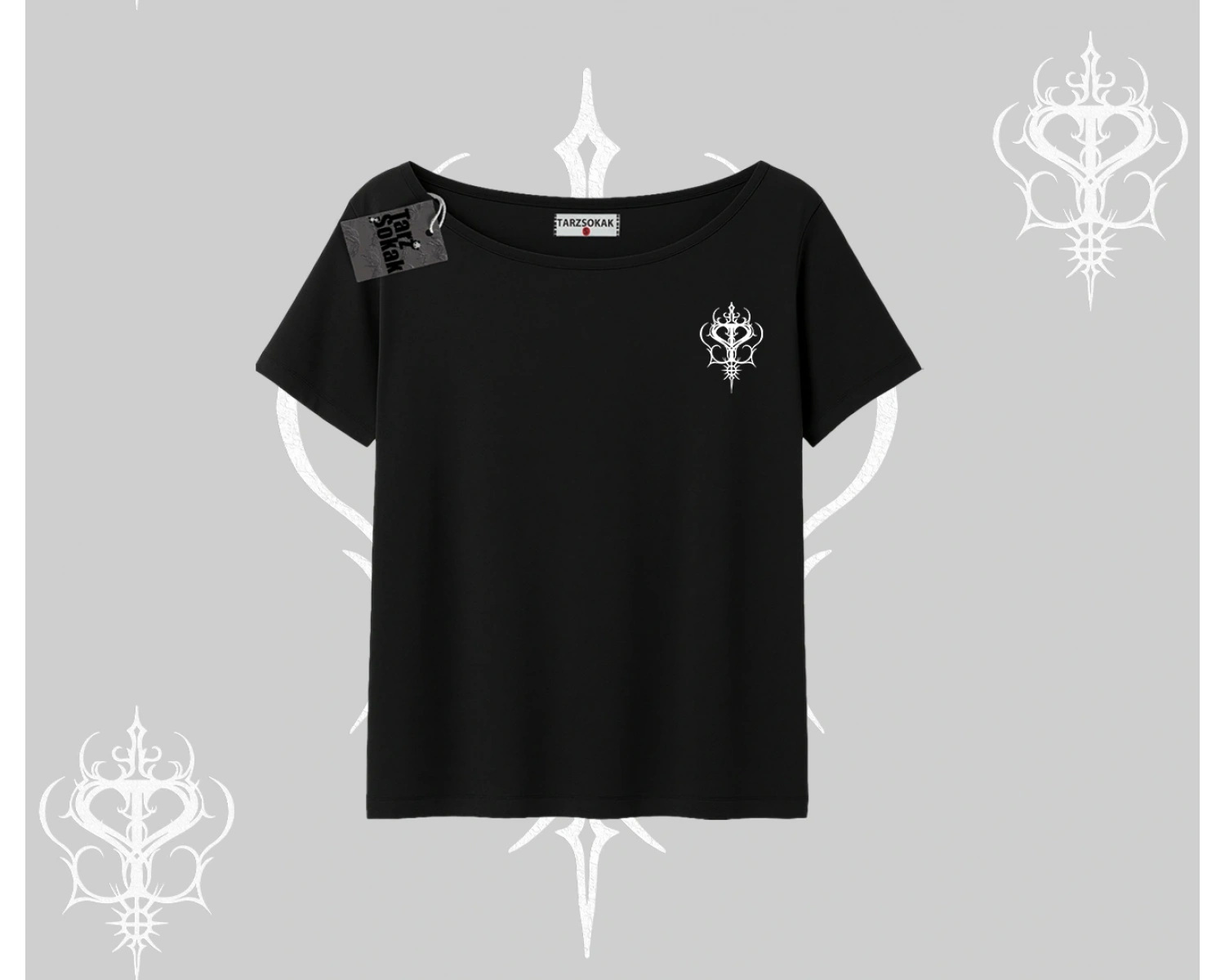 Cute Princess Kedi Tasarımlı Arka Baskılı Kayık Yaka Tshirt