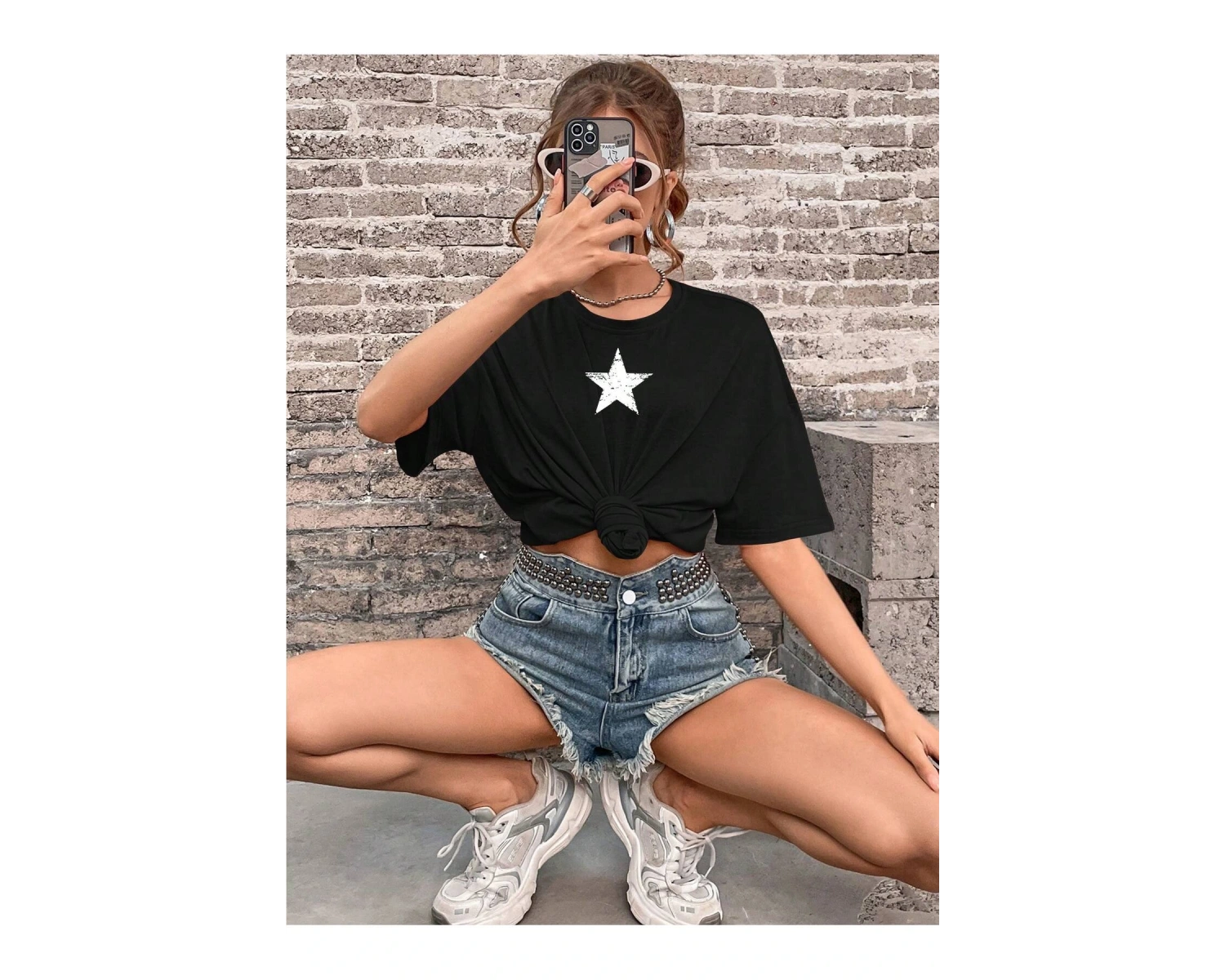 Damla Omuz Yazılı Nakışlı Üst