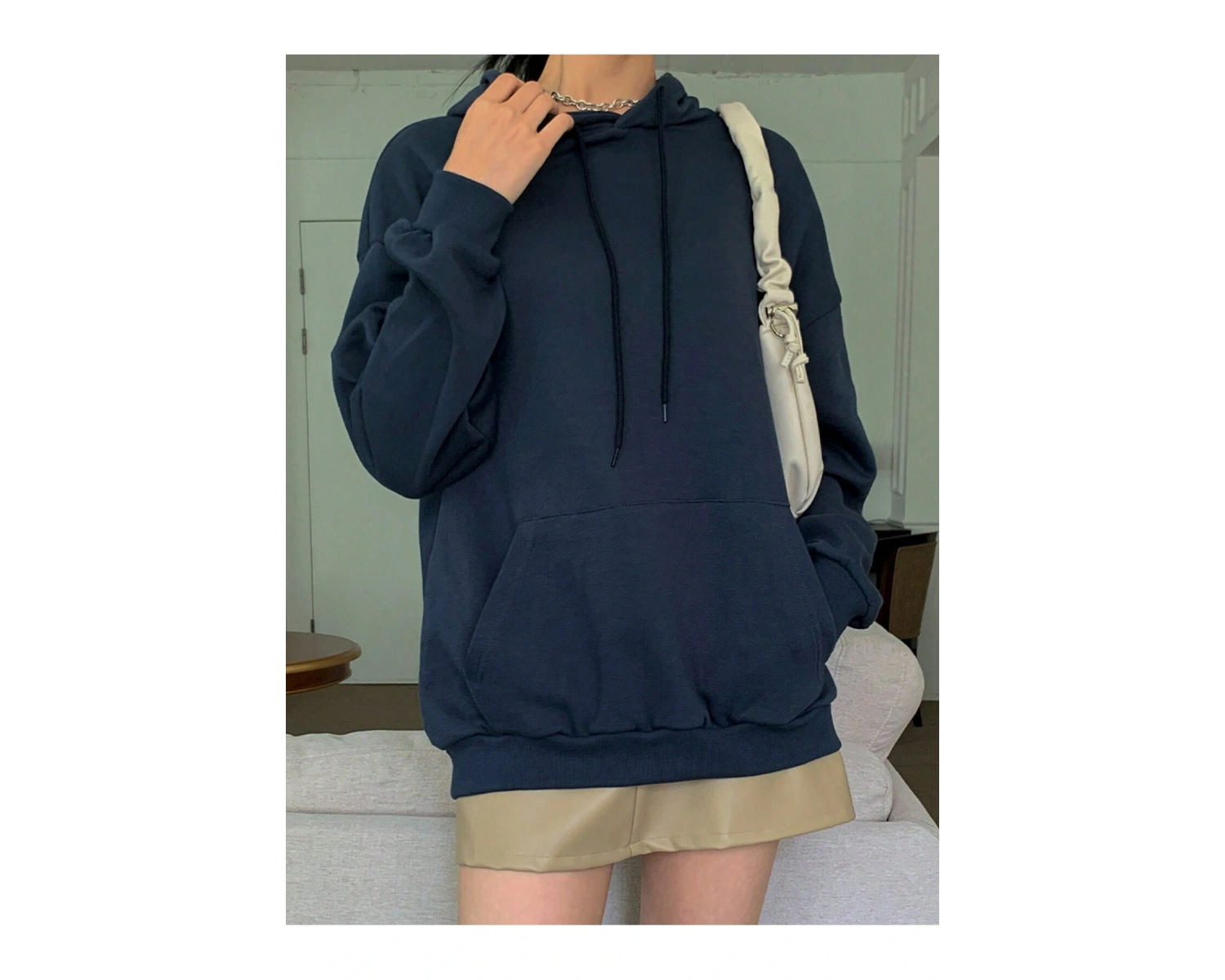 Dazy Star Sloganlı ve Kelebek Baskılı Düşük Omuzlu Kapüşonlu Üst MAVİRENK