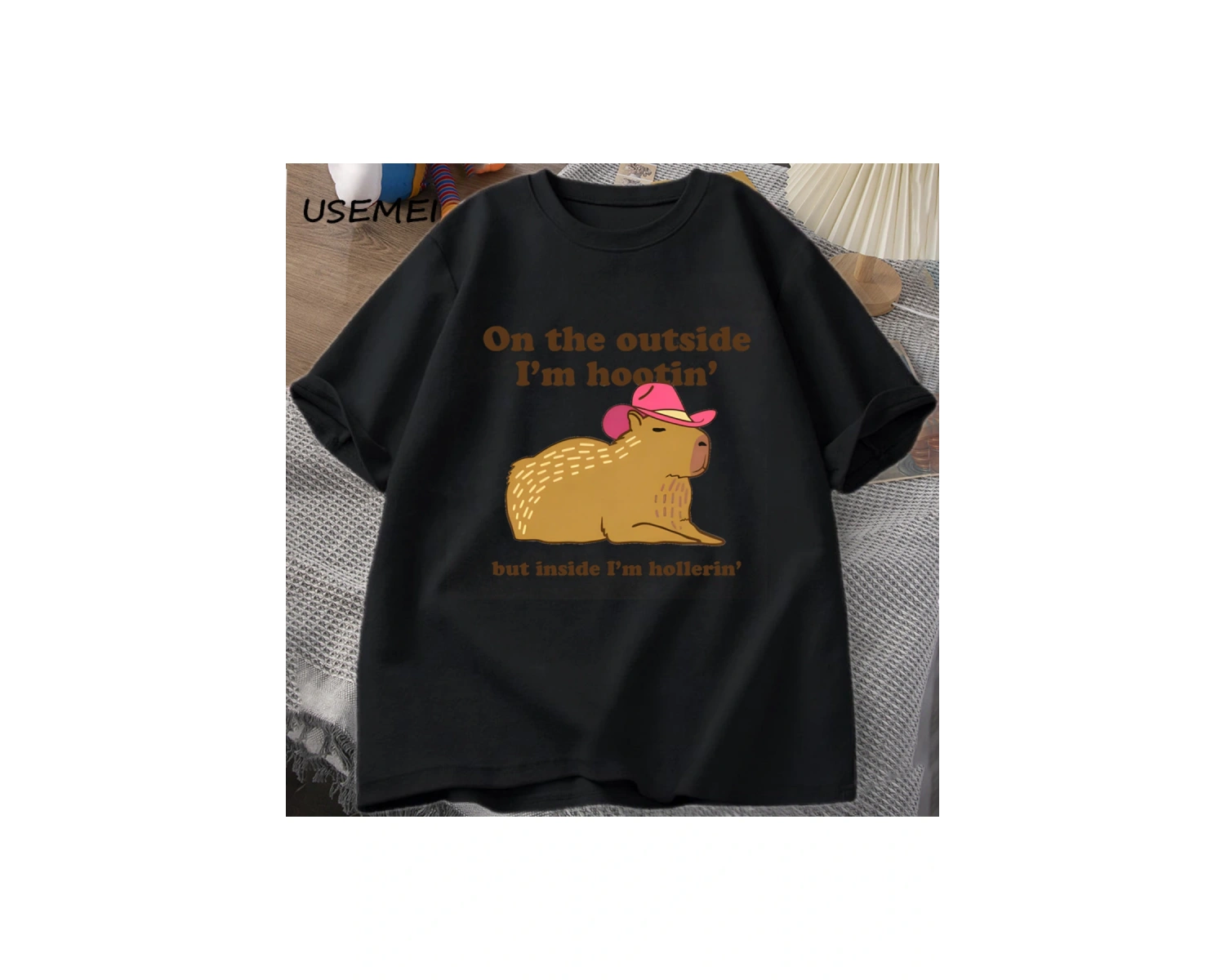 Dışarıda ben Hootin Capybara tişörtleri adam batı T-Shirt kovboy Cowgirl komik Me 3074